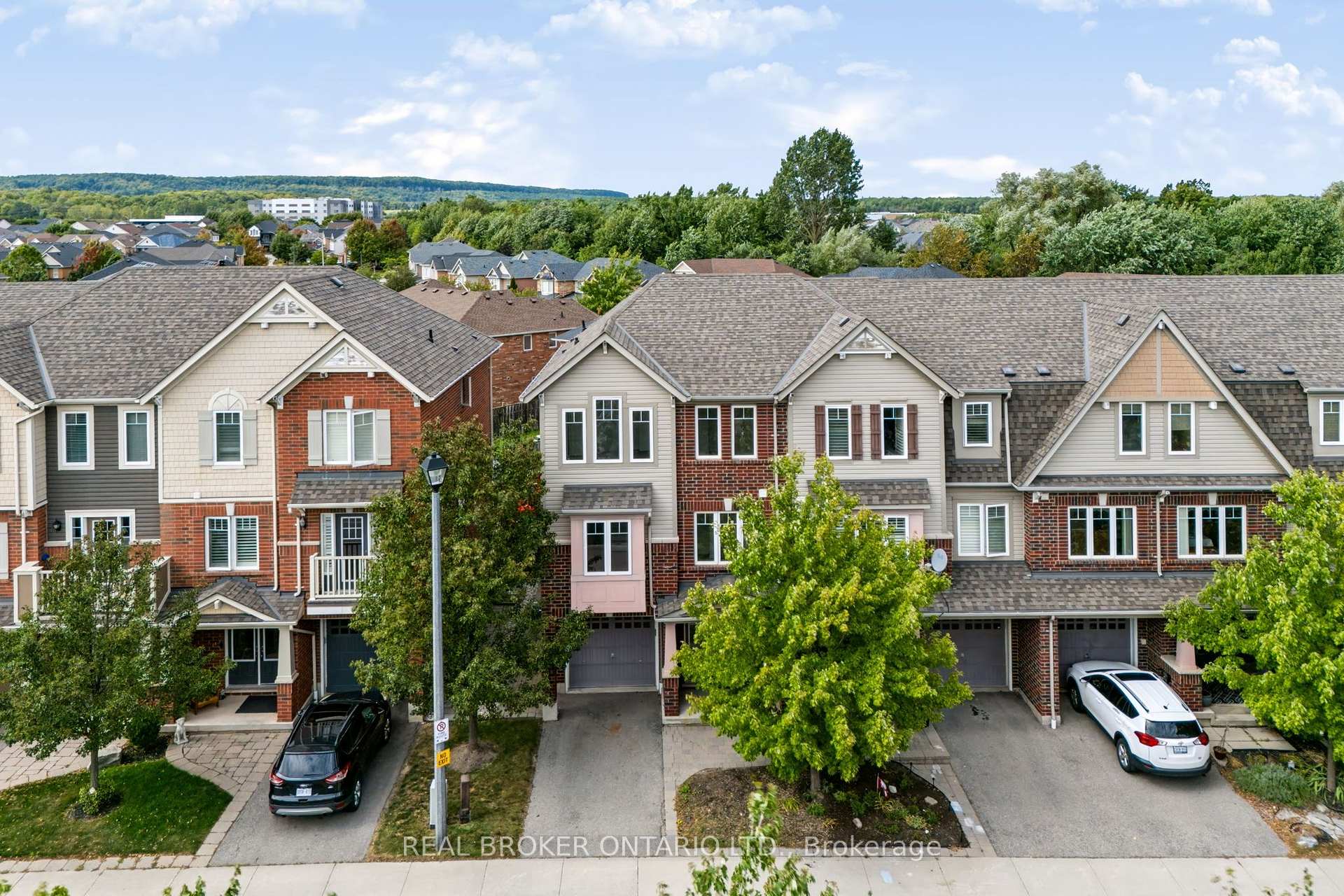 Photo 39 of Unit 28, 3050 Rotary Way, Burlington, Alton — HOMEH
