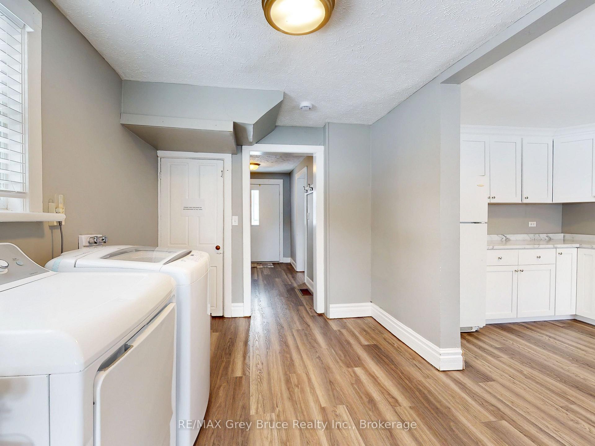 Photo 6 of 690 8th Street E, Owen Sound — HOMEH