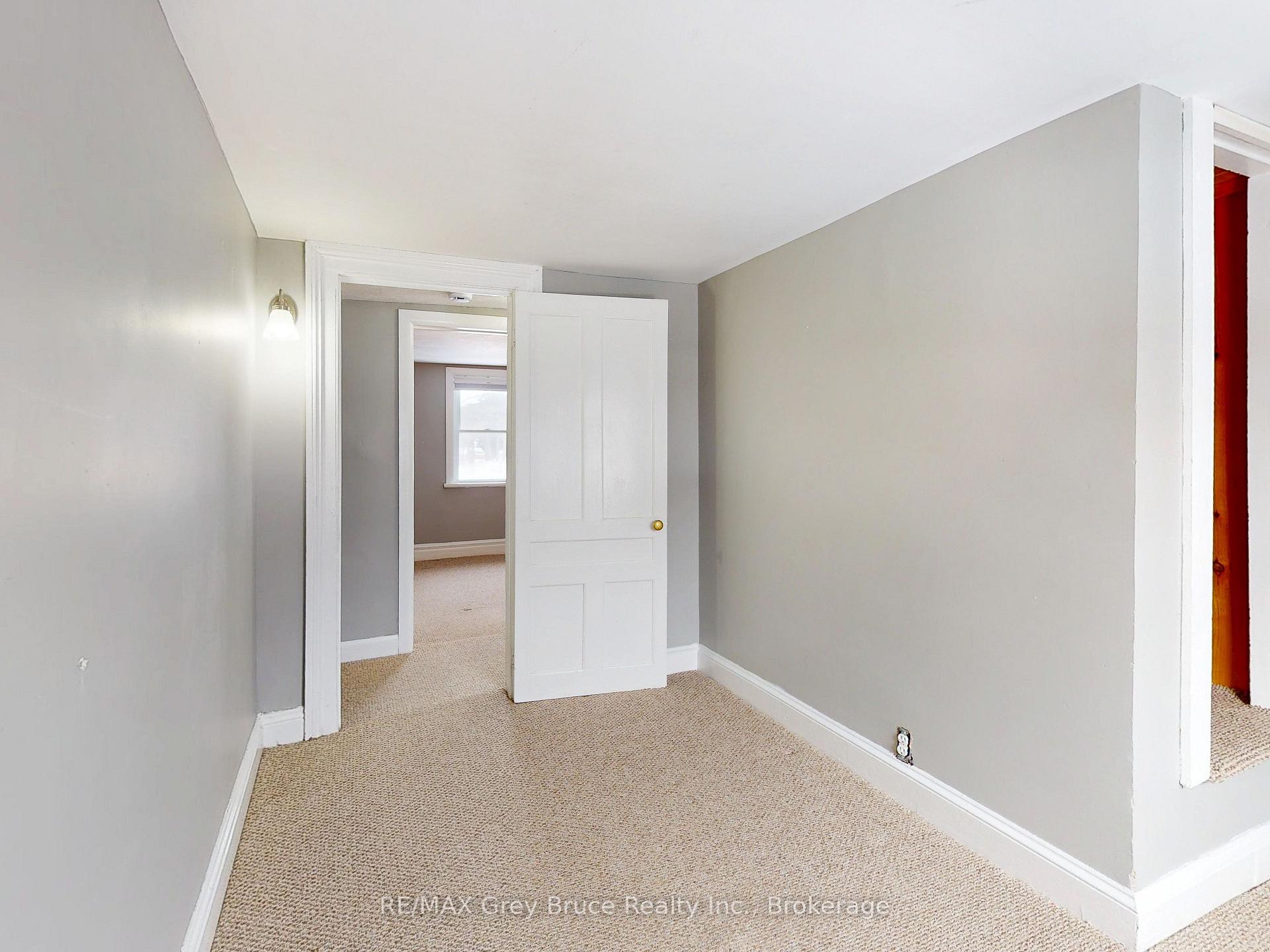 Photo 20 of 690 8th Street E, Owen Sound — HOMEH