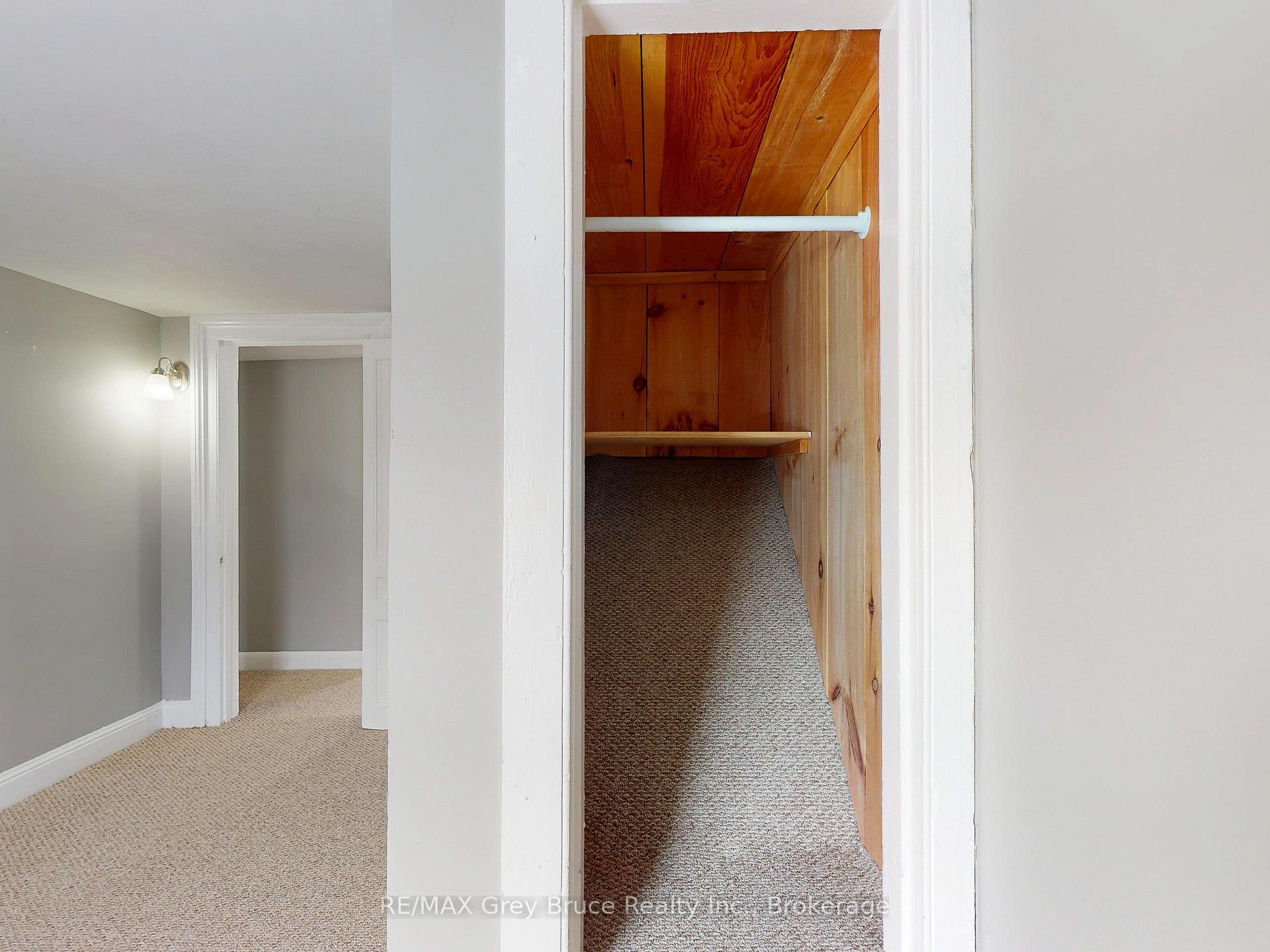 Photo 21 of 690 8th Street E, Owen Sound — HOMEH
