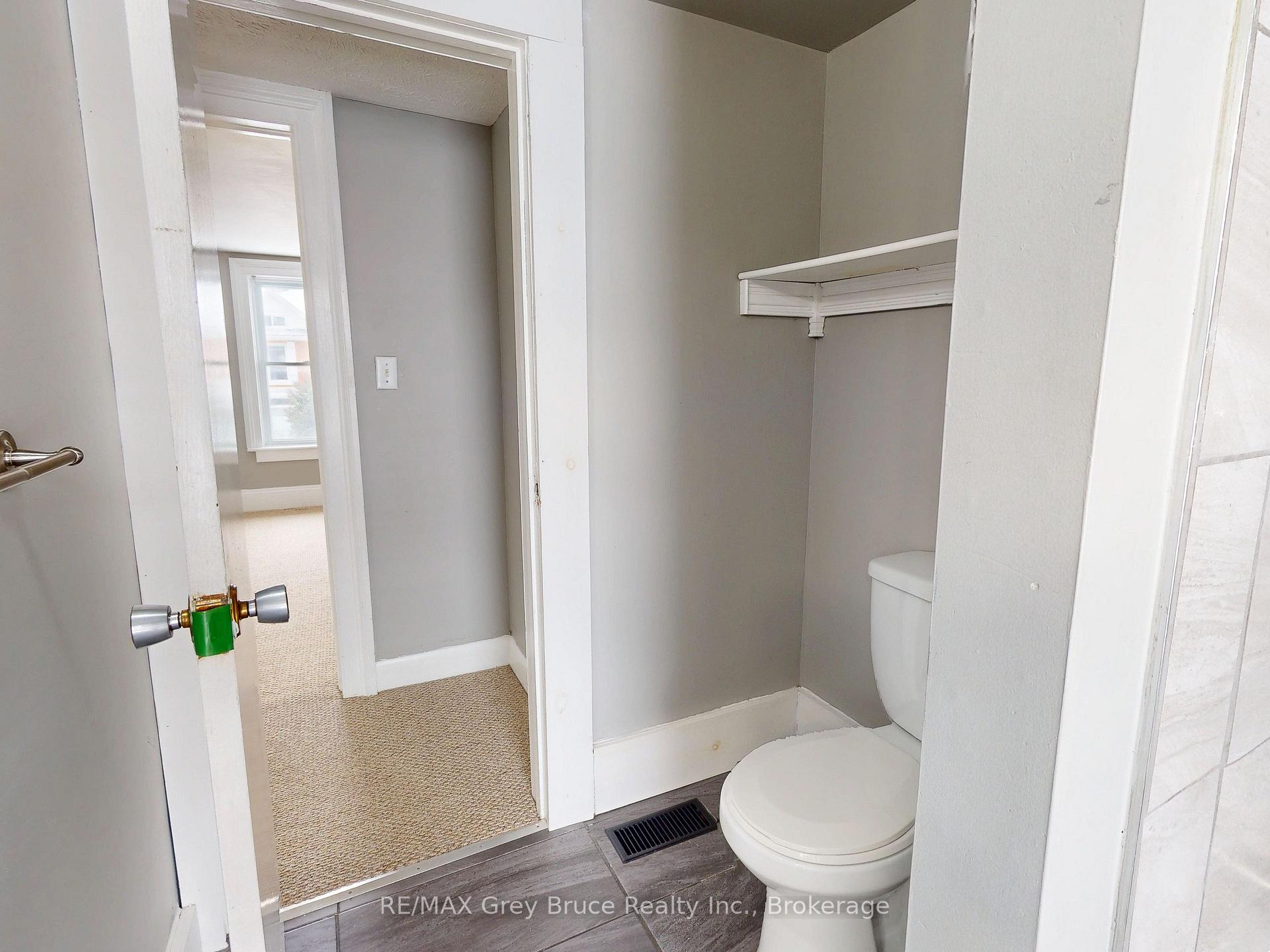 Photo 29 of 690 8th Street E, Owen Sound — HOMEH