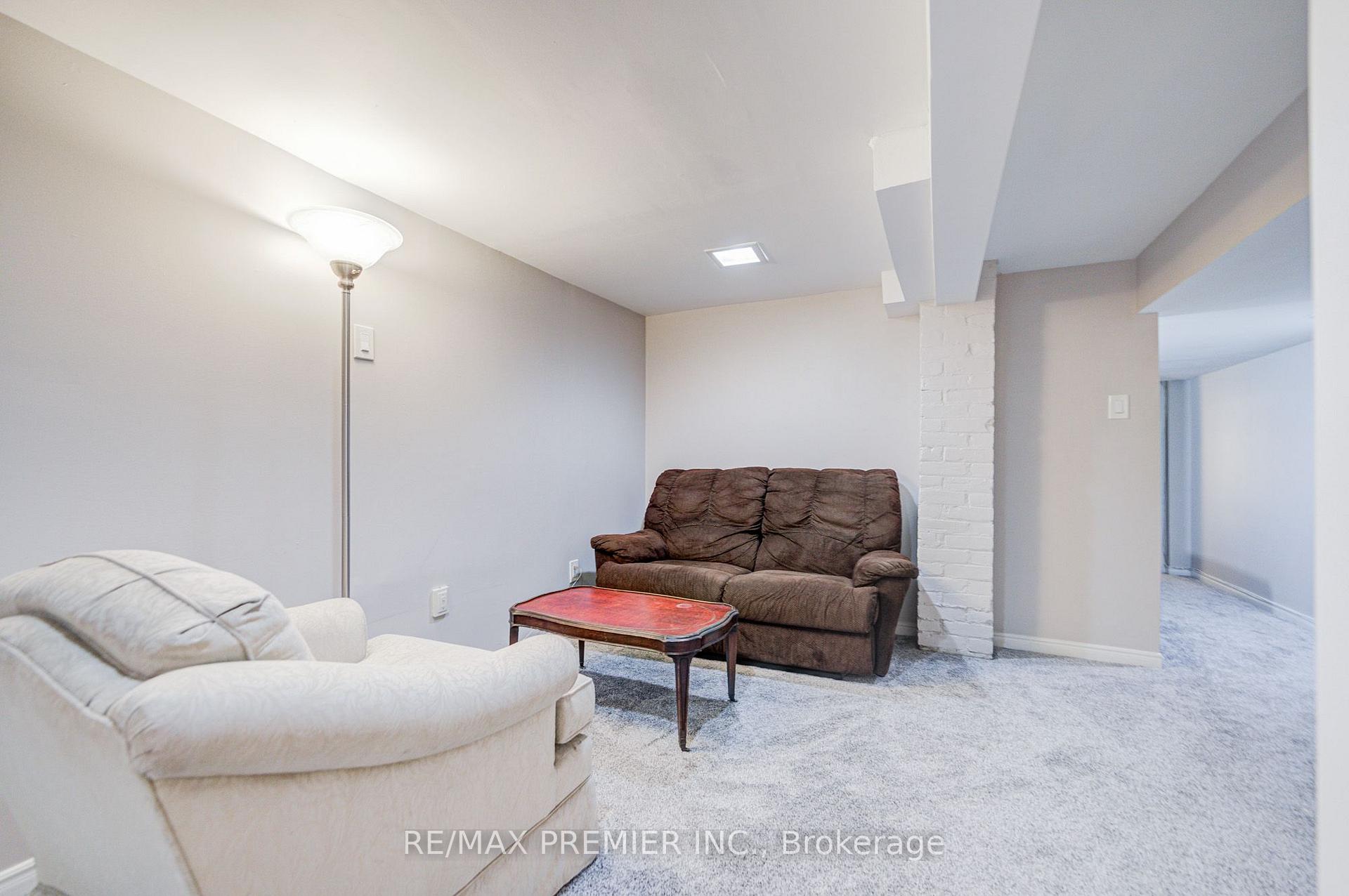 Photo 6 of Unit 1, 224 Lippincott Street, Toronto, University — HOMEH