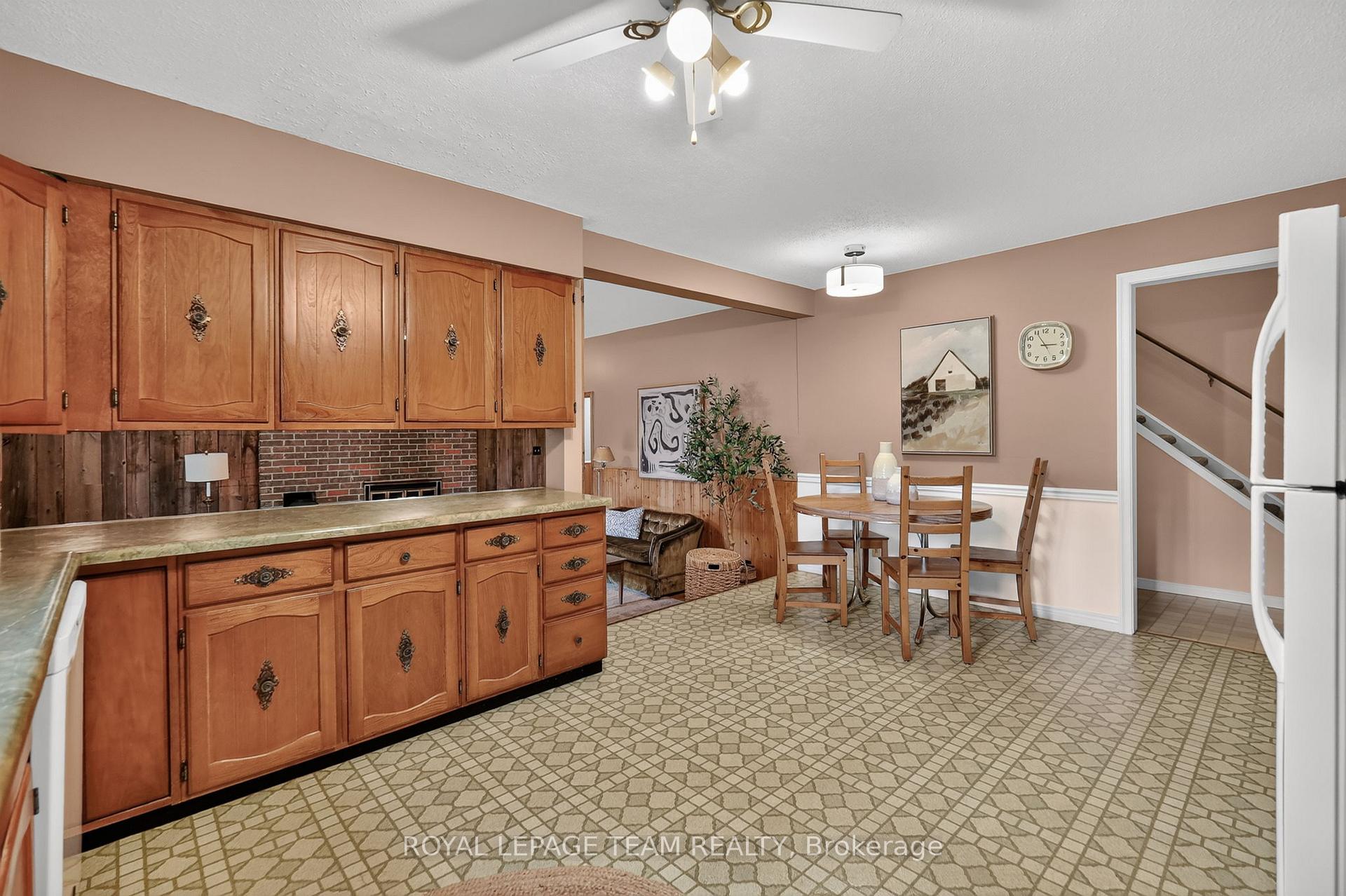 Photo 12 of 5584 First Line Road, Ottawa, Manotick South to Roger Stevens — HOMEH