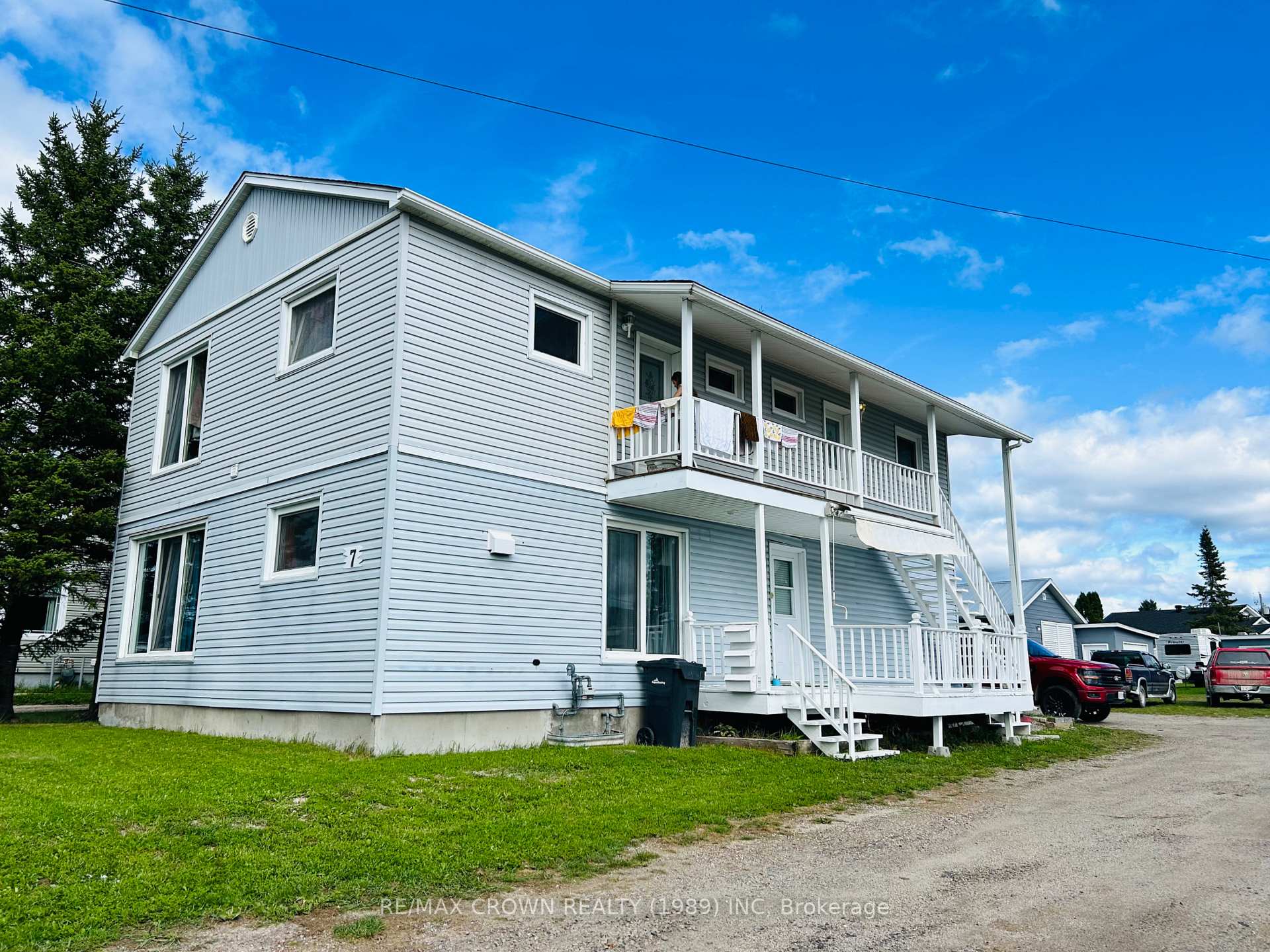 Photo of 7 Brunelle Road N