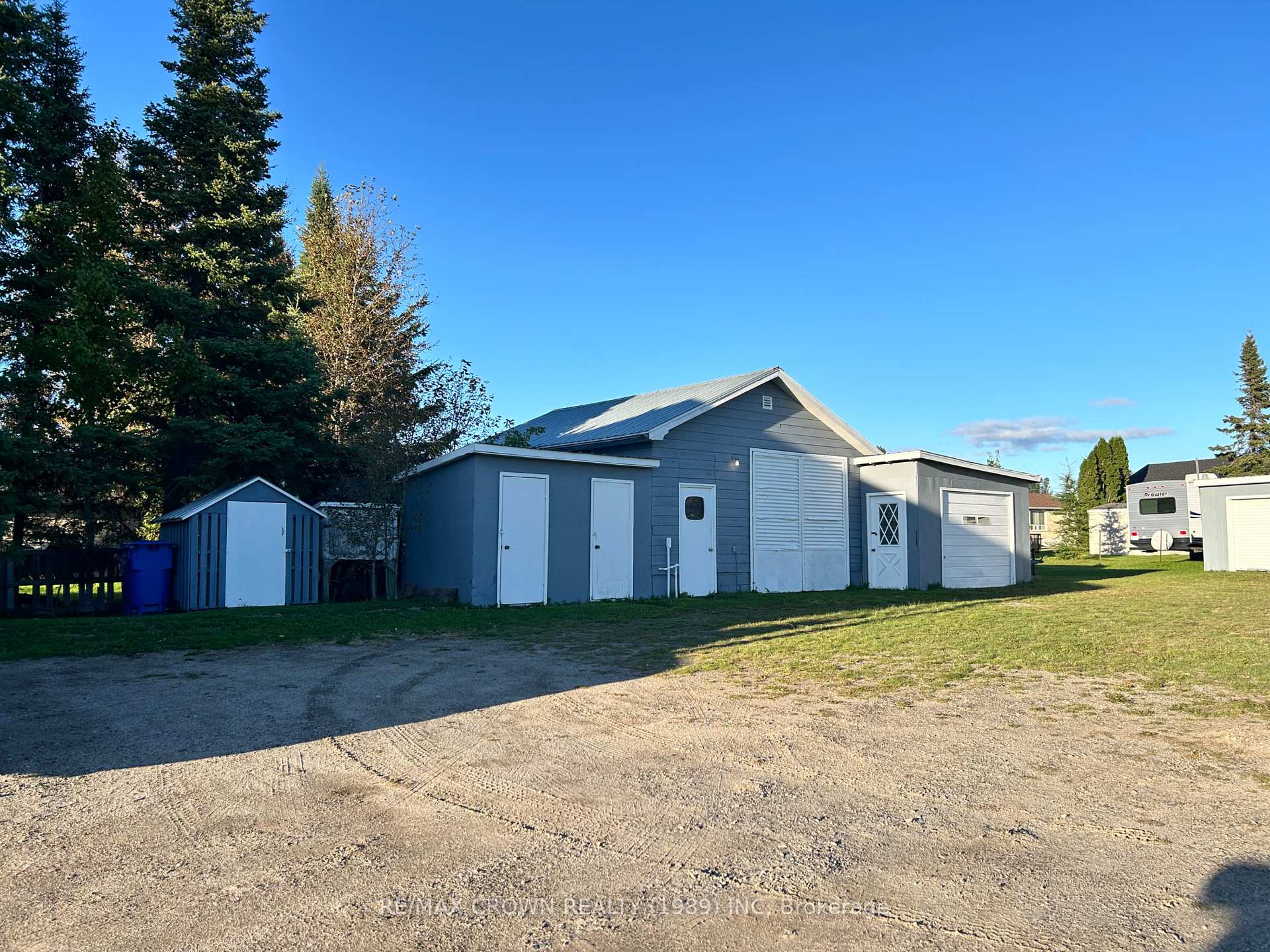 Photo 5 of 7 Brunelle Road N, Kapuskasing — HOMEH