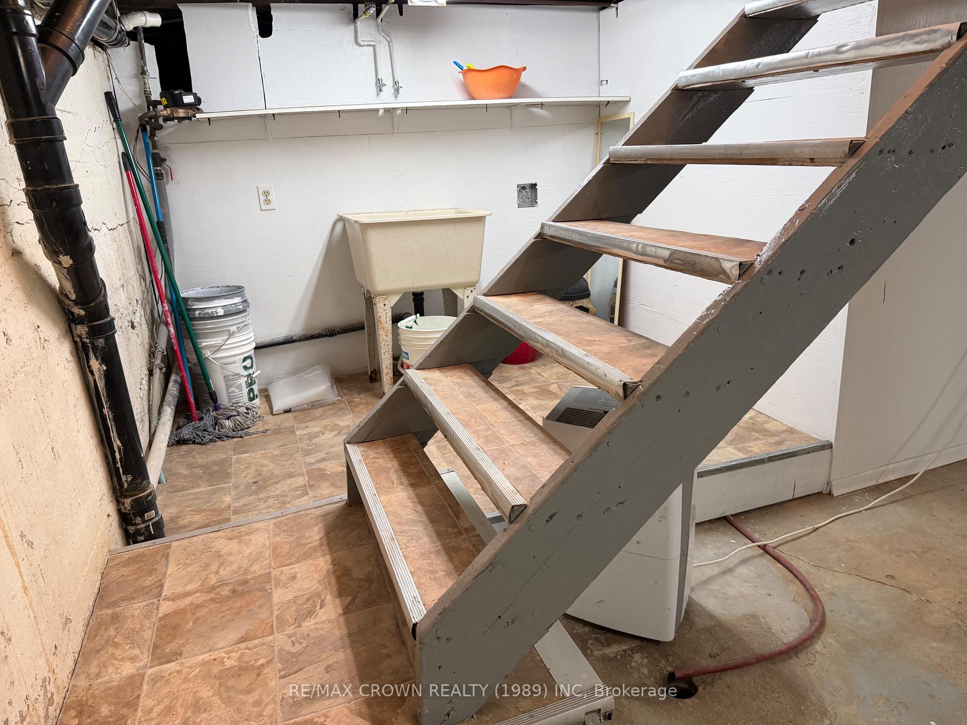 Photo 27 of 7 Brunelle Road N, Kapuskasing — HOMEH