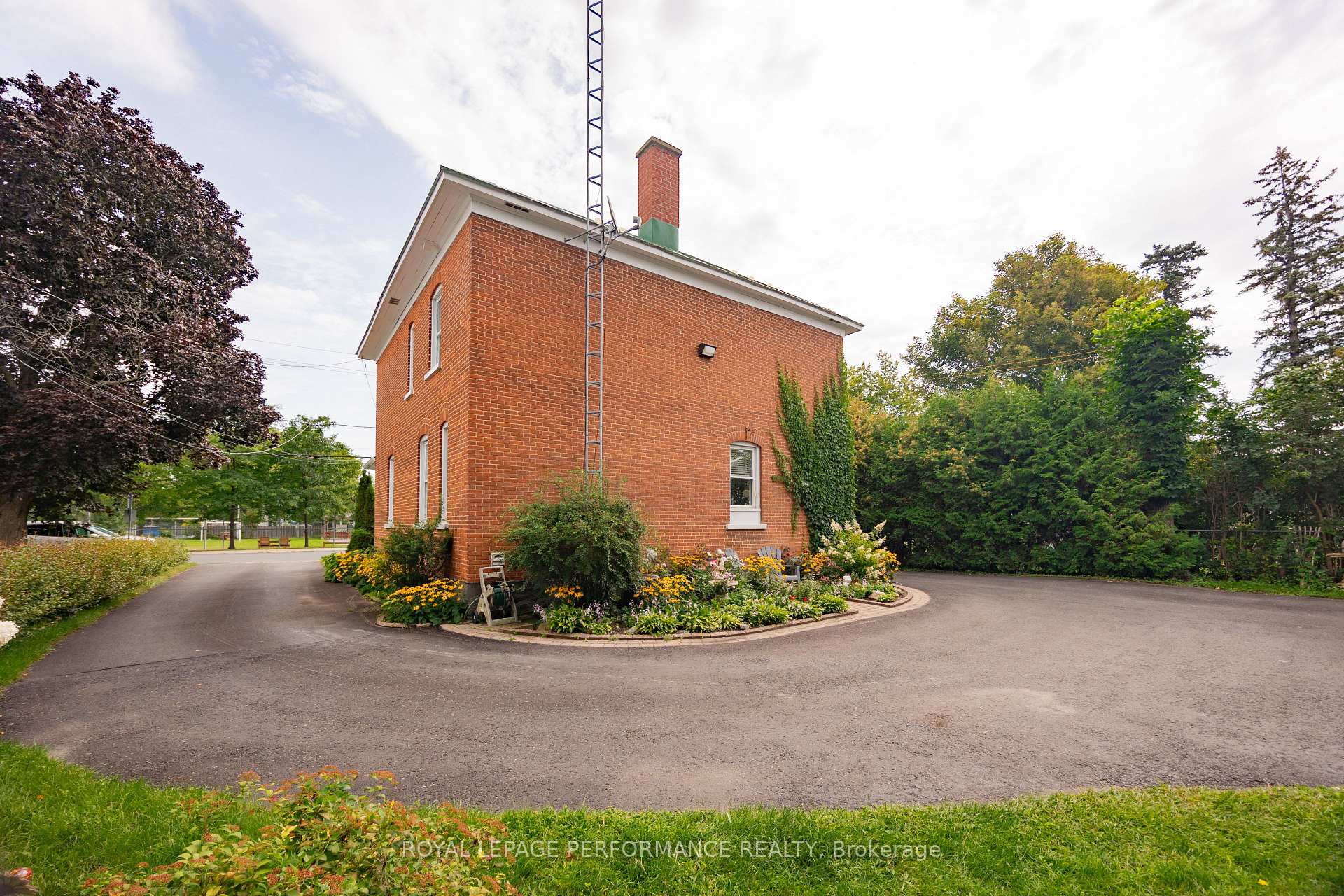 Photo 13 of 174 Main Street S, North Glengarry, Alexandria — HOMEH
