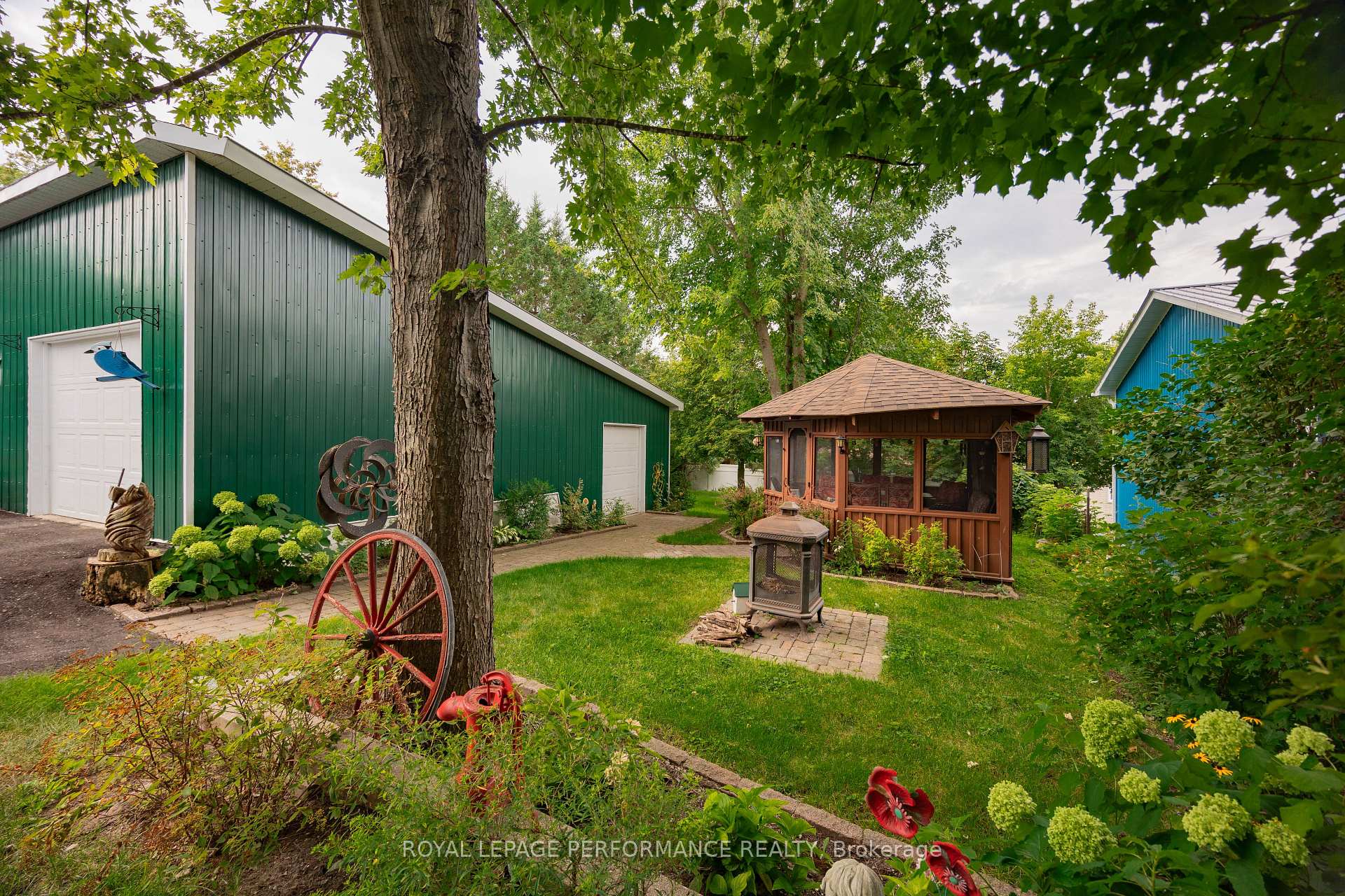 Photo 15 of 174 Main Street S, North Glengarry, Alexandria — HOMEH