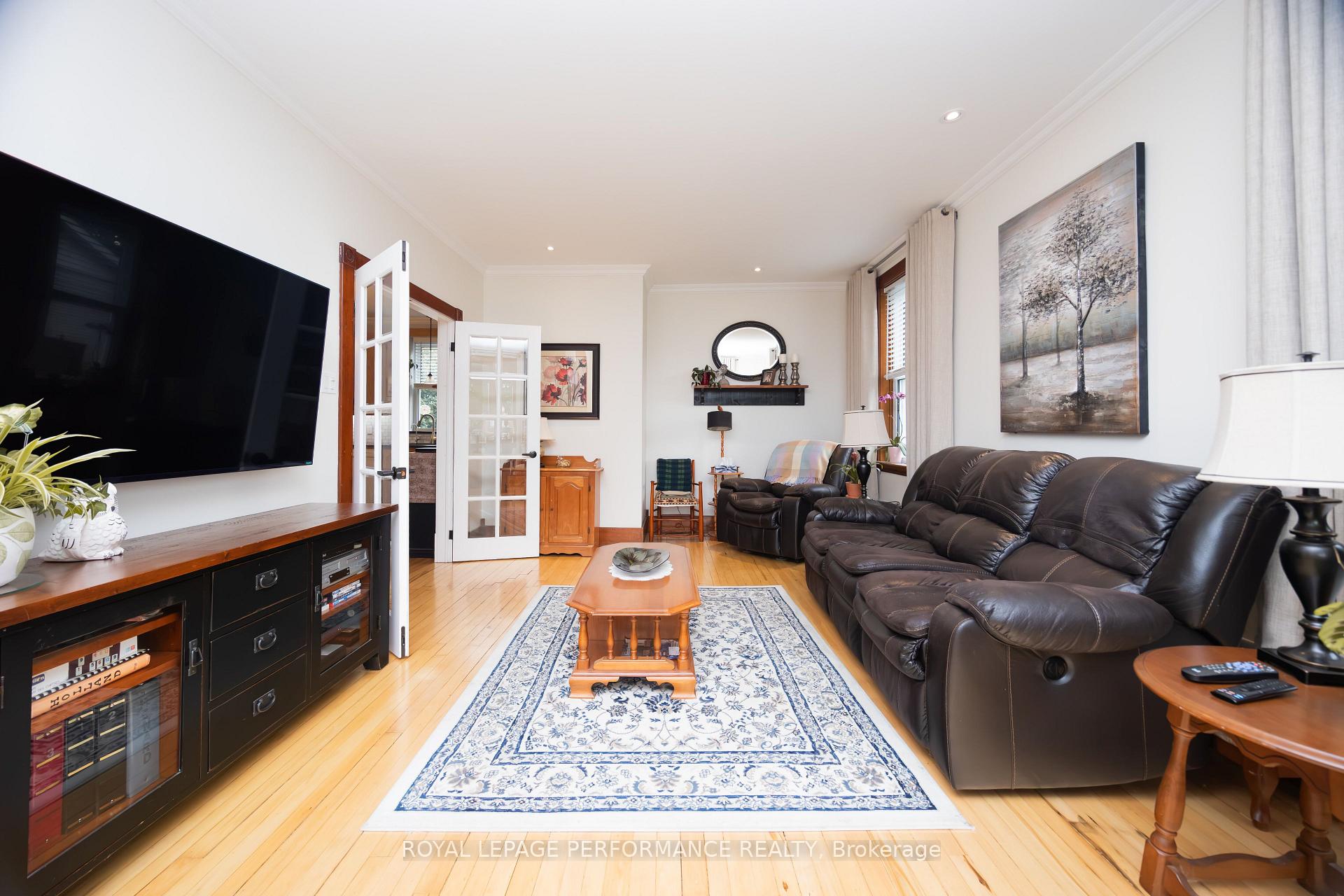 Photo 25 of 174 Main Street S, North Glengarry, Alexandria — HOMEH