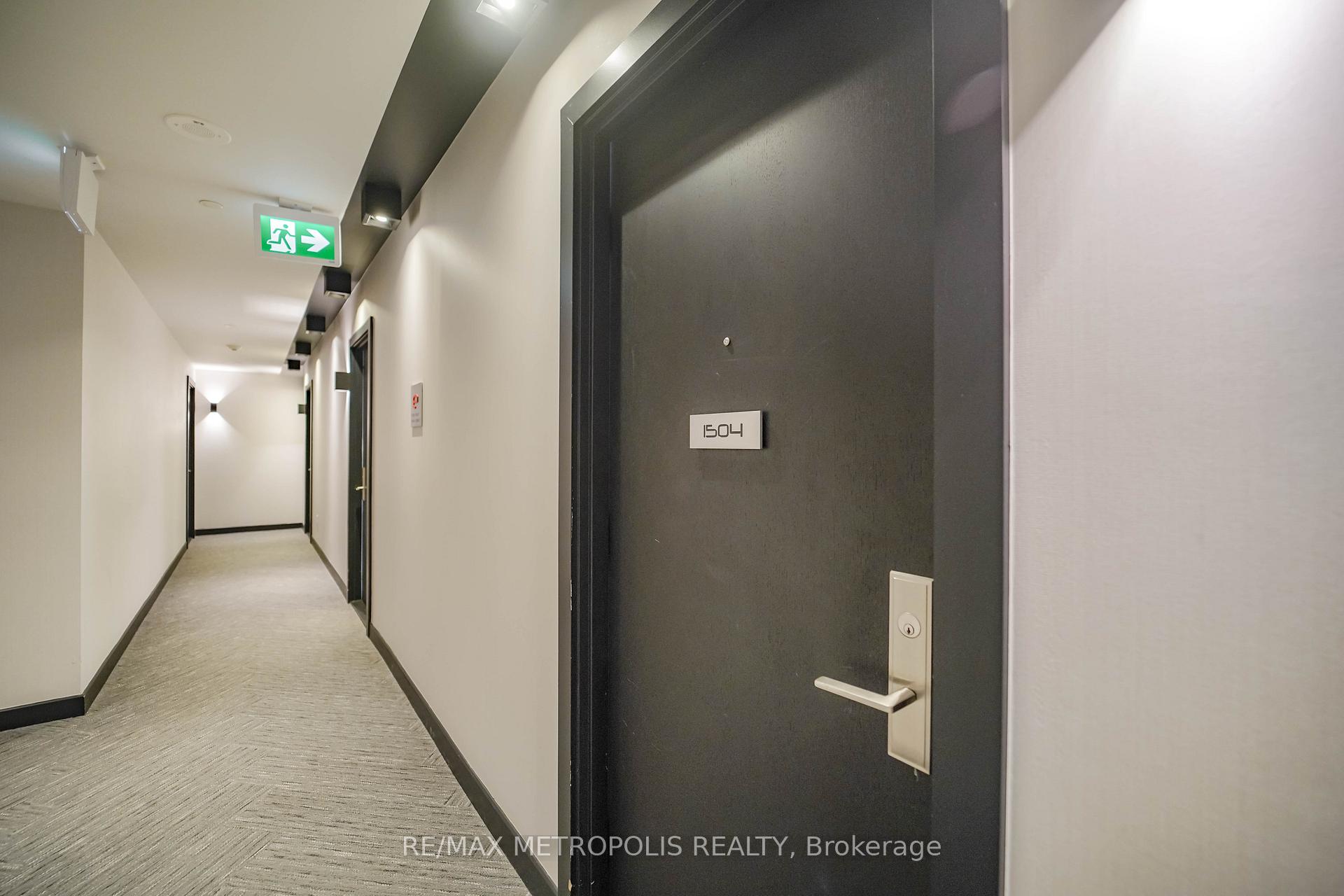 Photo 7 of Unit 1504, 8 Eglinton Avenue E, Toronto, Mount Pleasant West — HOMEH