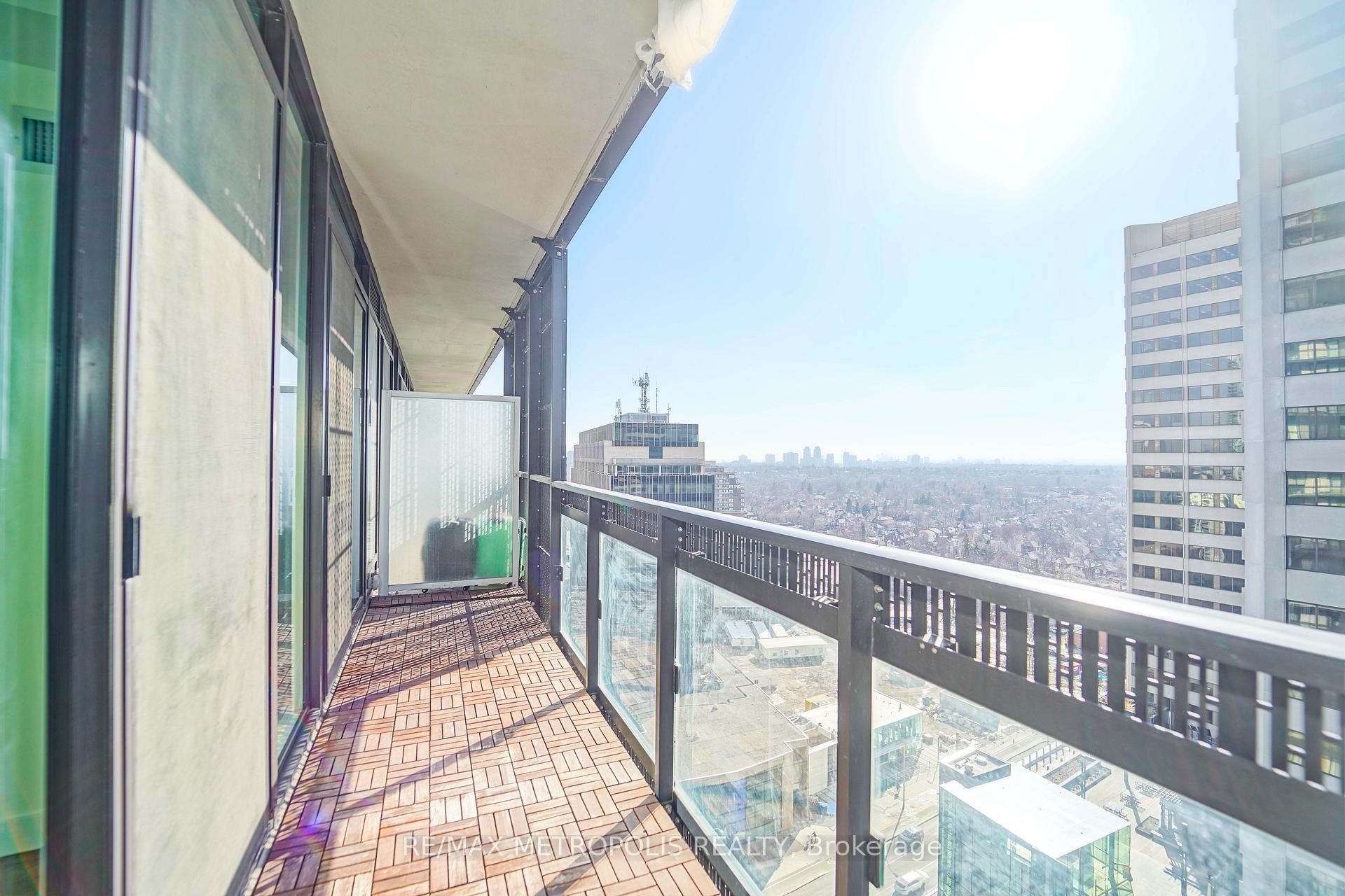 Photo 30 of Unit 1504, 8 Eglinton Avenue E, Toronto, Mount Pleasant West — HOMEH