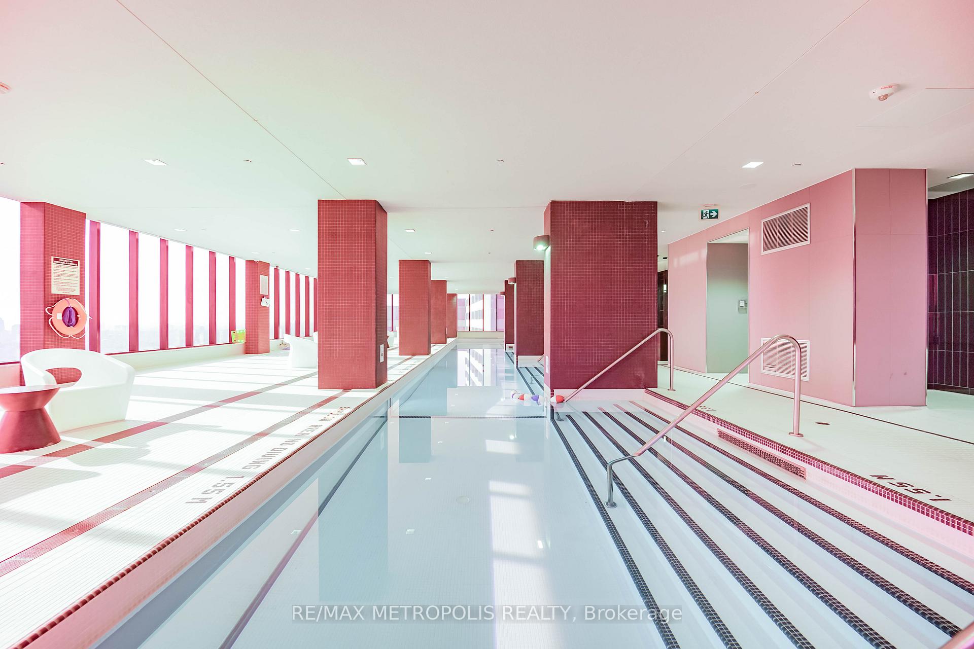 Photo 38 of Unit 1504, 8 Eglinton Avenue E, Toronto, Mount Pleasant West — HOMEH