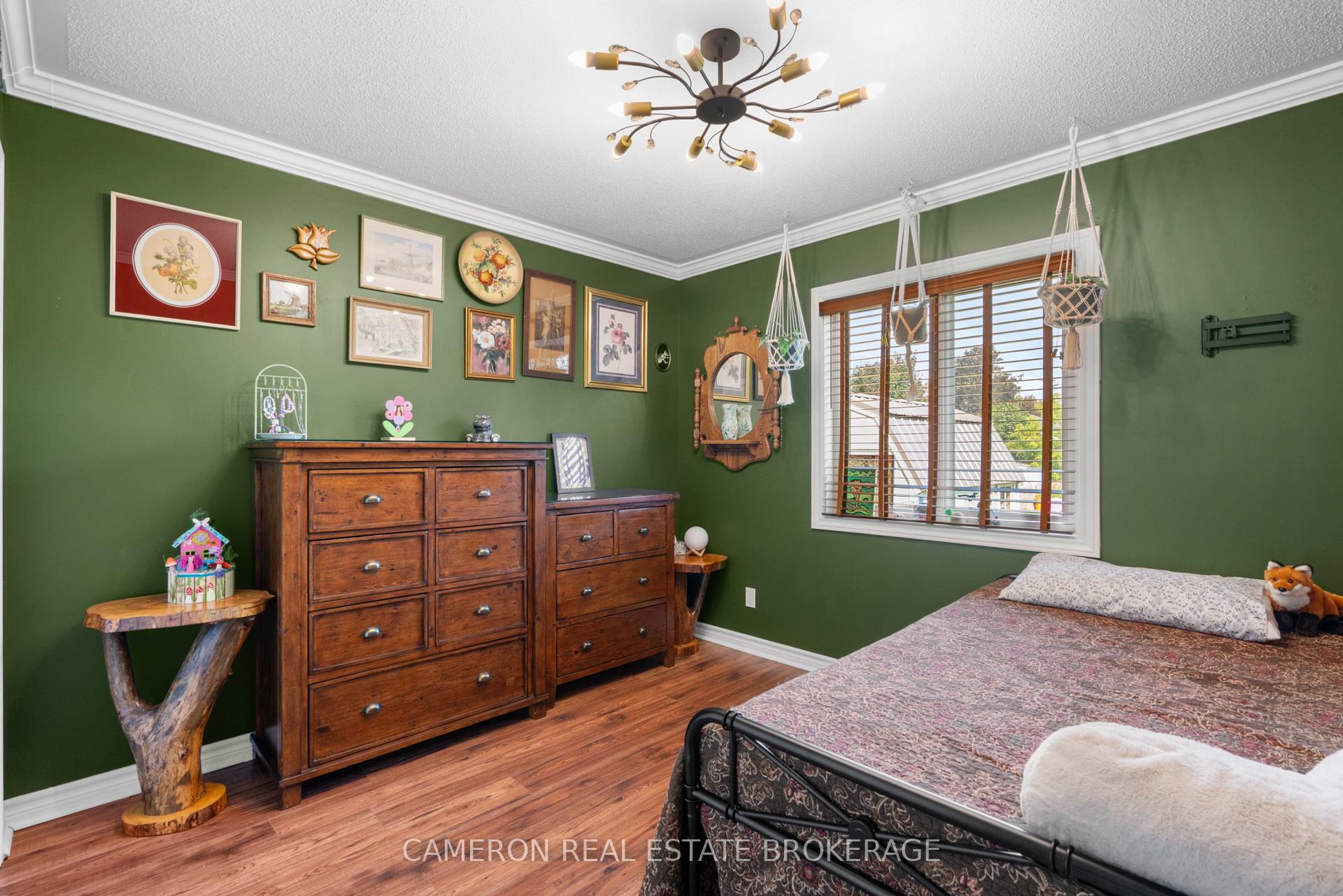 Photo 11 of 327 Clarke Avenue, Cornwall, Cornwall — HOMEH