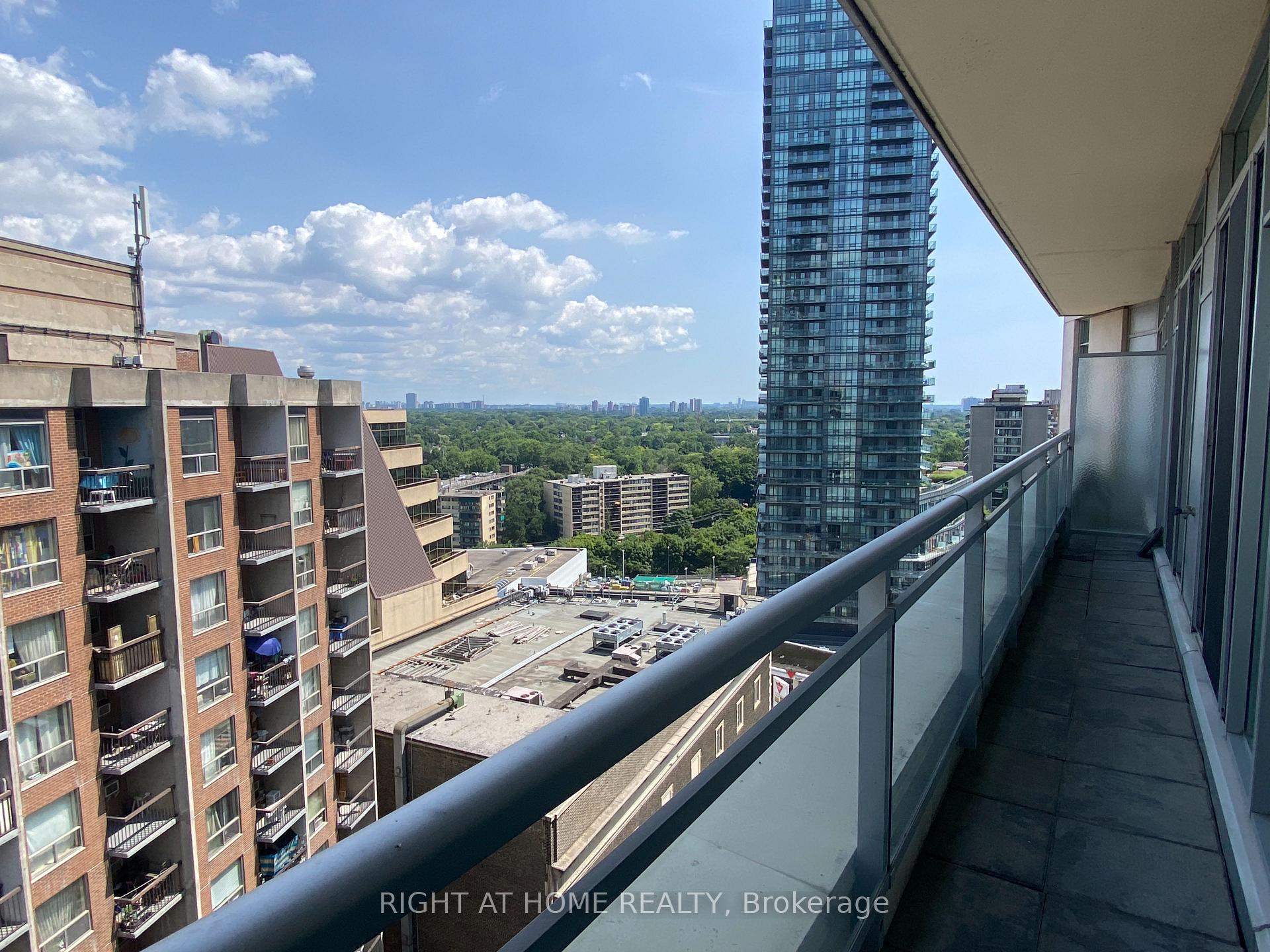 Photo 13 of Unit Ph109, 8 Scollard Street, Toronto, The Annex — HOMEH