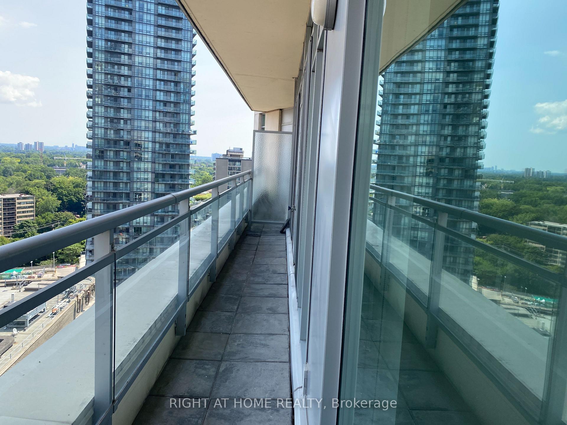 Photo 15 of Unit Ph109, 8 Scollard Street, Toronto, The Annex — HOMEH