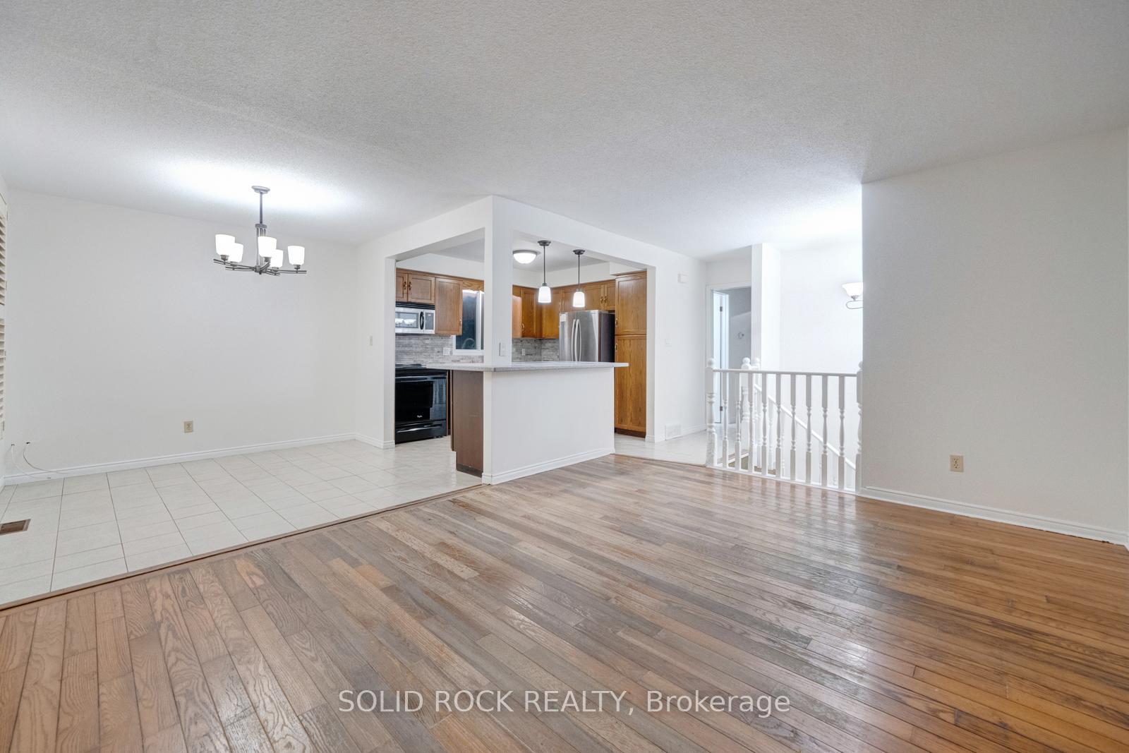 Photo 7 of 3929 Vineyard Crescent, Lincoln, Lincoln-Jordan/Vineland — HOMEH