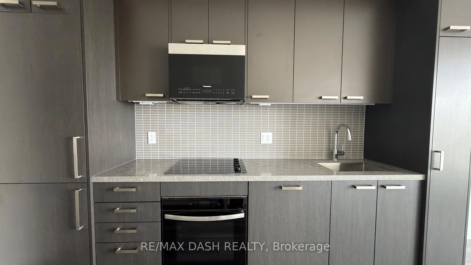 Photo 12 of Unit 3710, 20 Soudan Avenue, Toronto, Mount Pleasant West — HOMEH