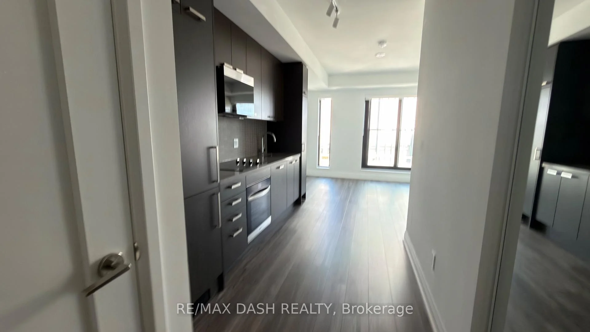 Photo 24 of Unit 3710, 20 Soudan Avenue, Toronto, Mount Pleasant West — HOMEH