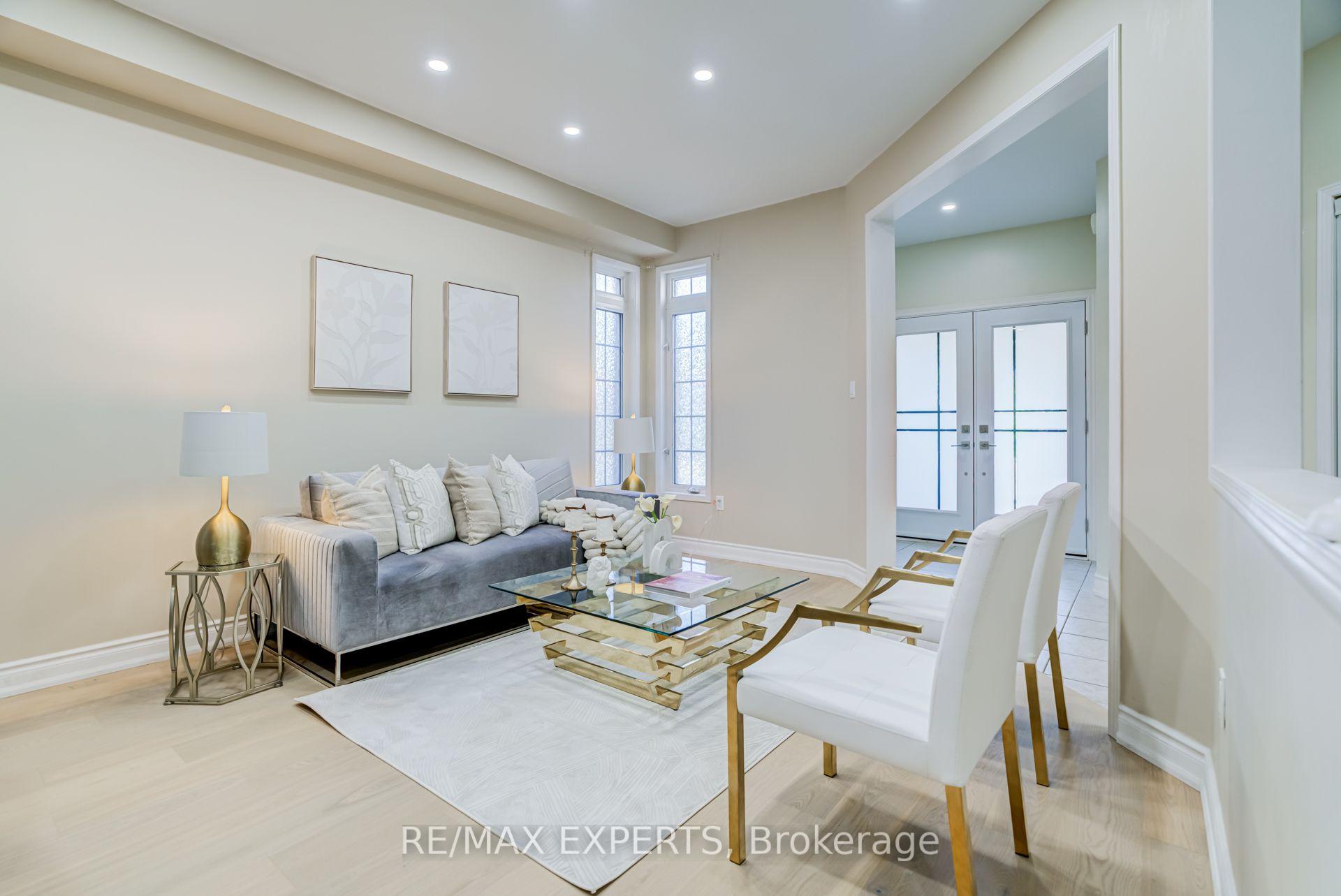 Photo 7 of 45 Naughton Drive, Richmond Hill, Westbrook — HOMEH