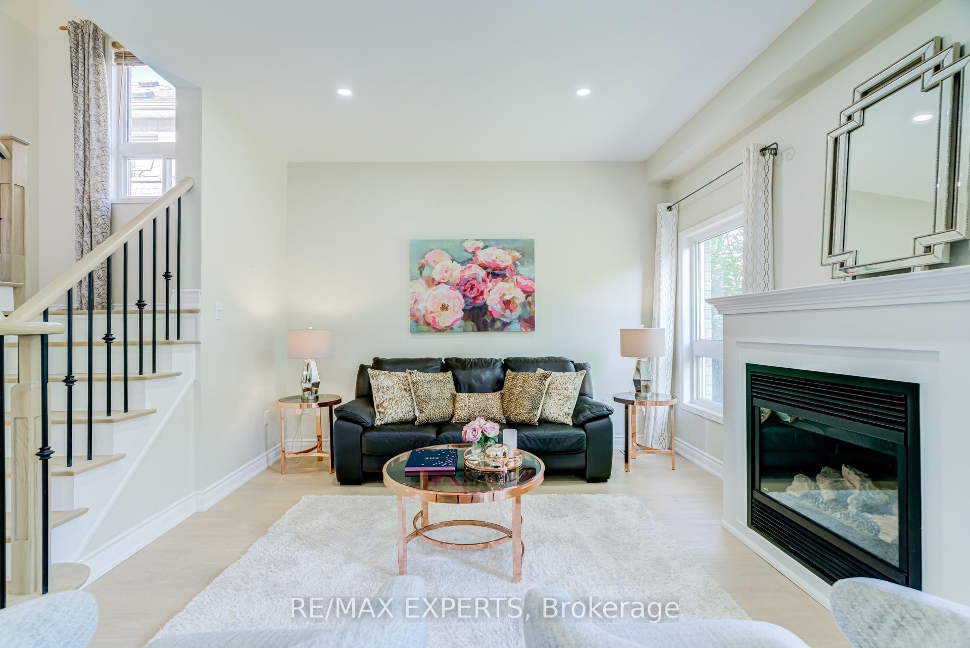 Photo 12 of 45 Naughton Drive, Richmond Hill, Westbrook — HOMEH