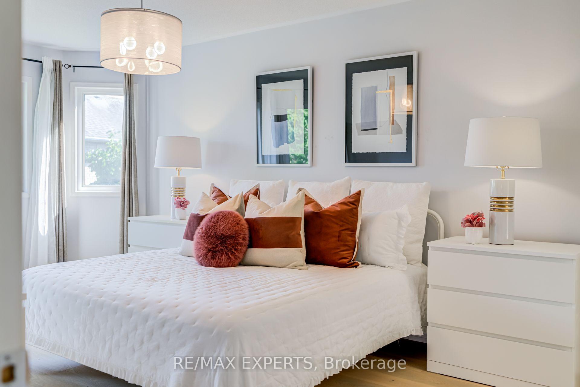 Photo 18 of 45 Naughton Drive, Richmond Hill, Westbrook — HOMEH