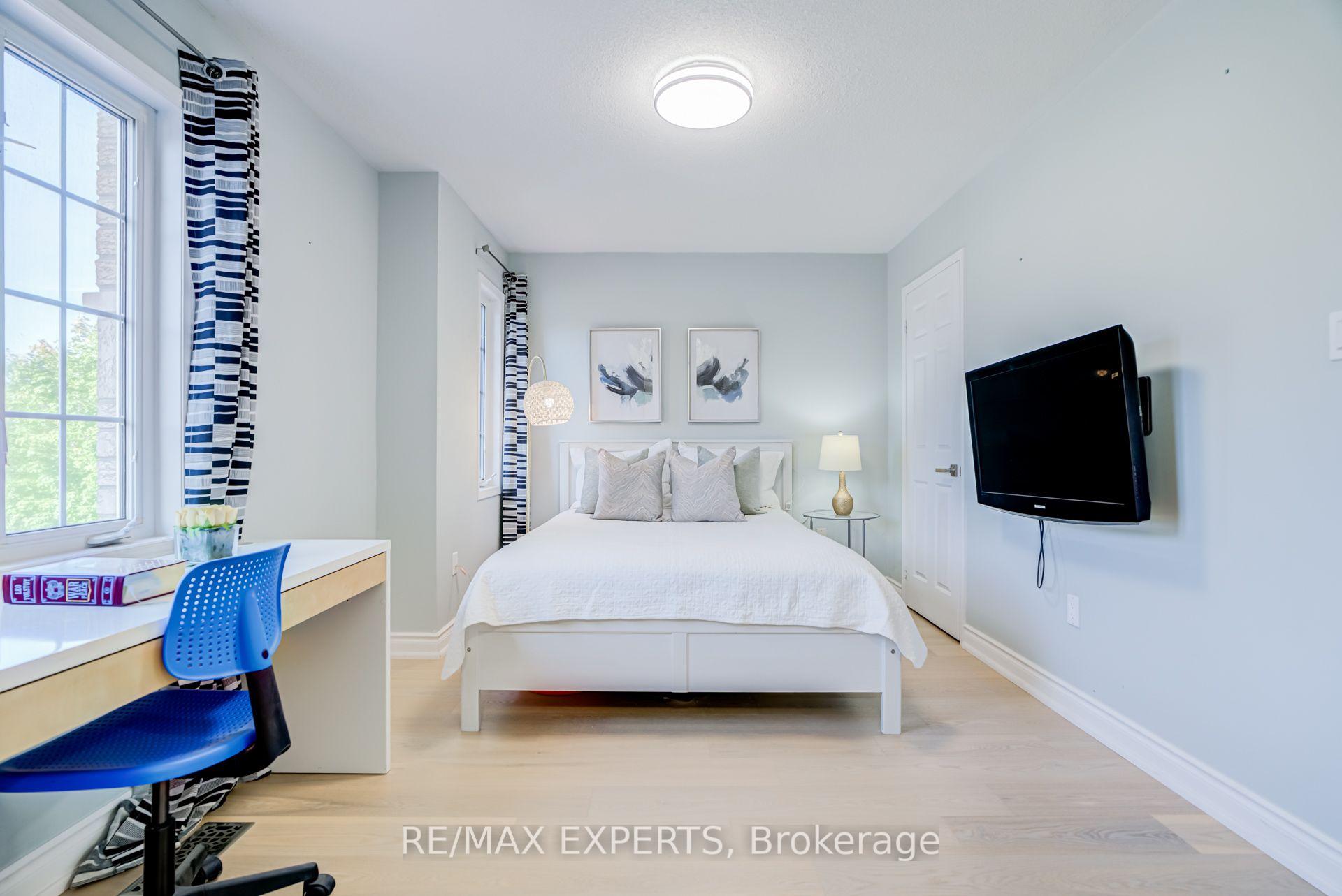 Photo 22 of 45 Naughton Drive, Richmond Hill, Westbrook — HOMEH