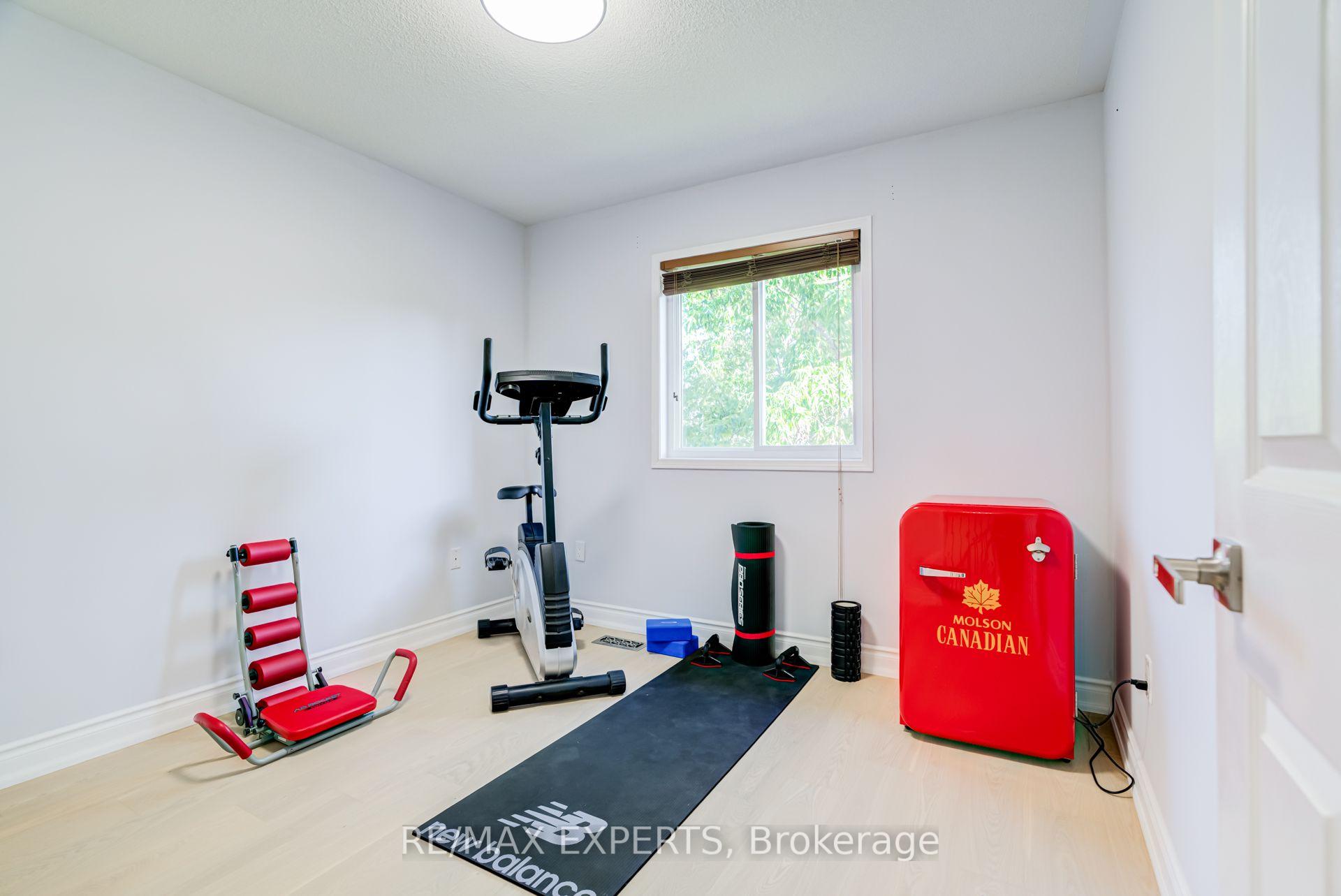 Photo 25 of 45 Naughton Drive, Richmond Hill, Westbrook — HOMEH