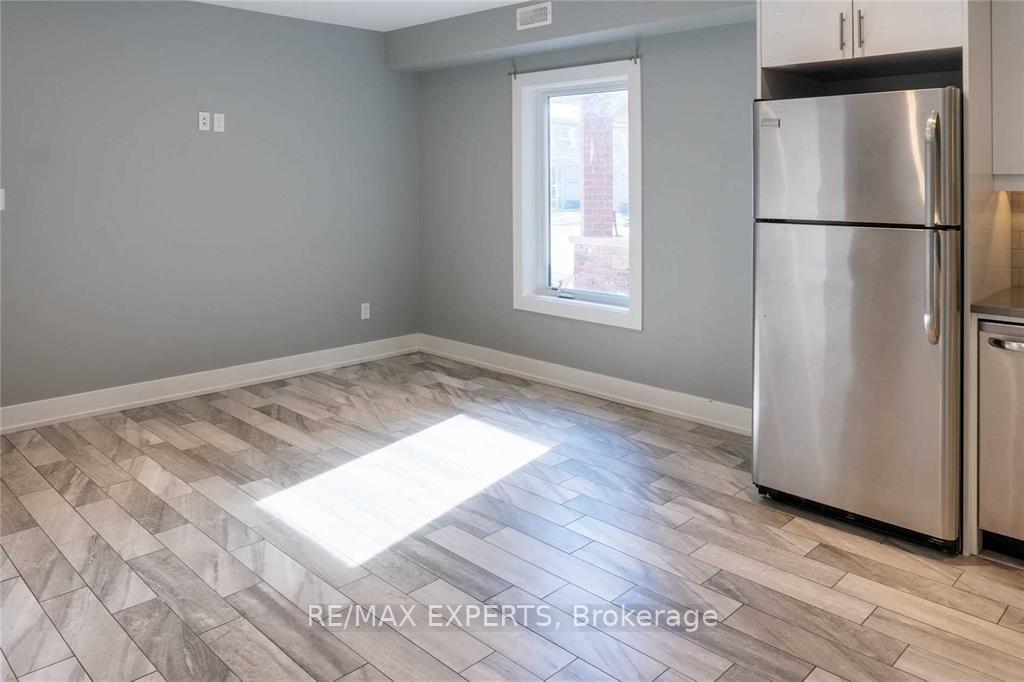 Photo 4 of Unit Upper, 2 Hyde Avenue, Toronto, Keelesdale-Eglinton West — HOMEH
