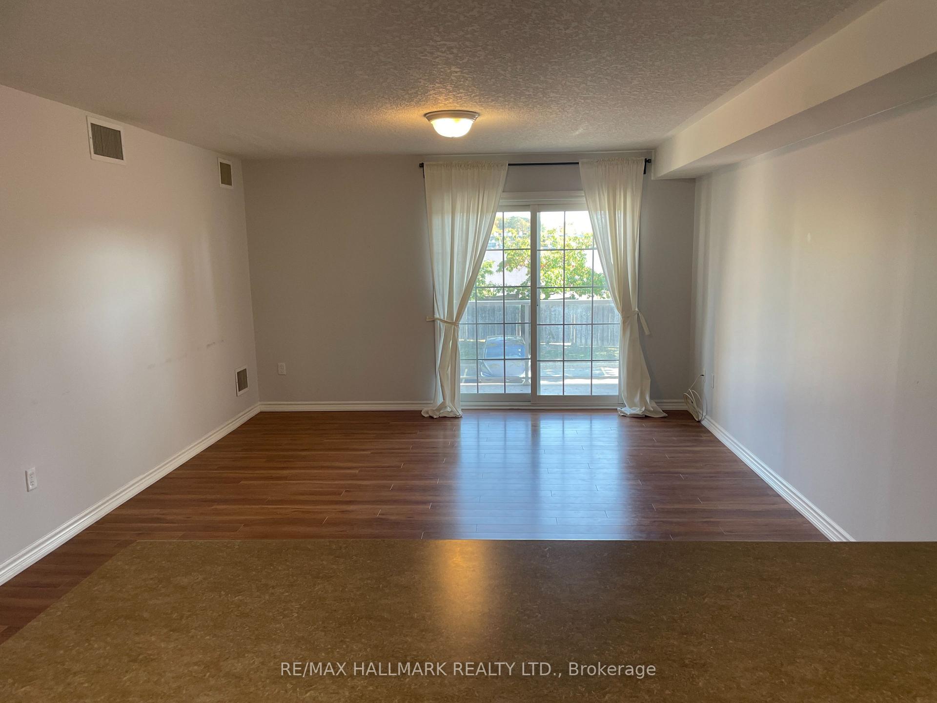 Photo 7 of Unit 15, 41 Coulter Street, Barrie, Sunnidale — HOMEH
