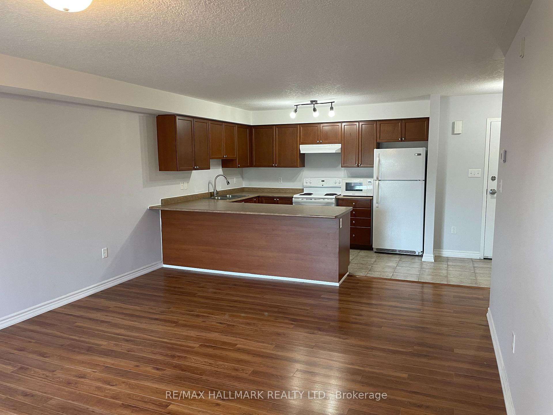 Photo 8 of Unit 15, 41 Coulter Street, Barrie, Sunnidale — HOMEH