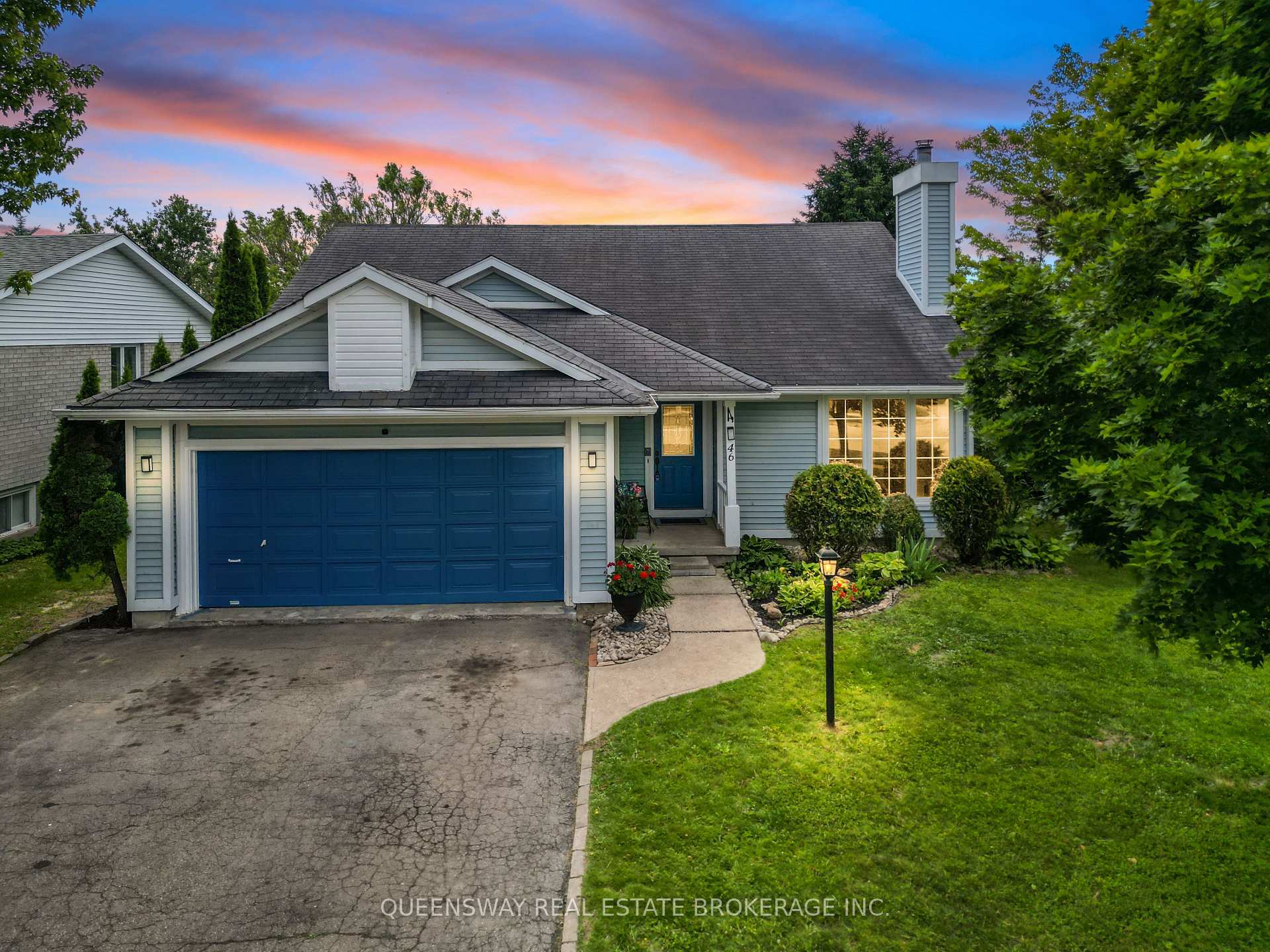 Photo 1 of 46 Greenwich Drive, Guelph, Willow West/Sugarbush/West Acres — HOMEH