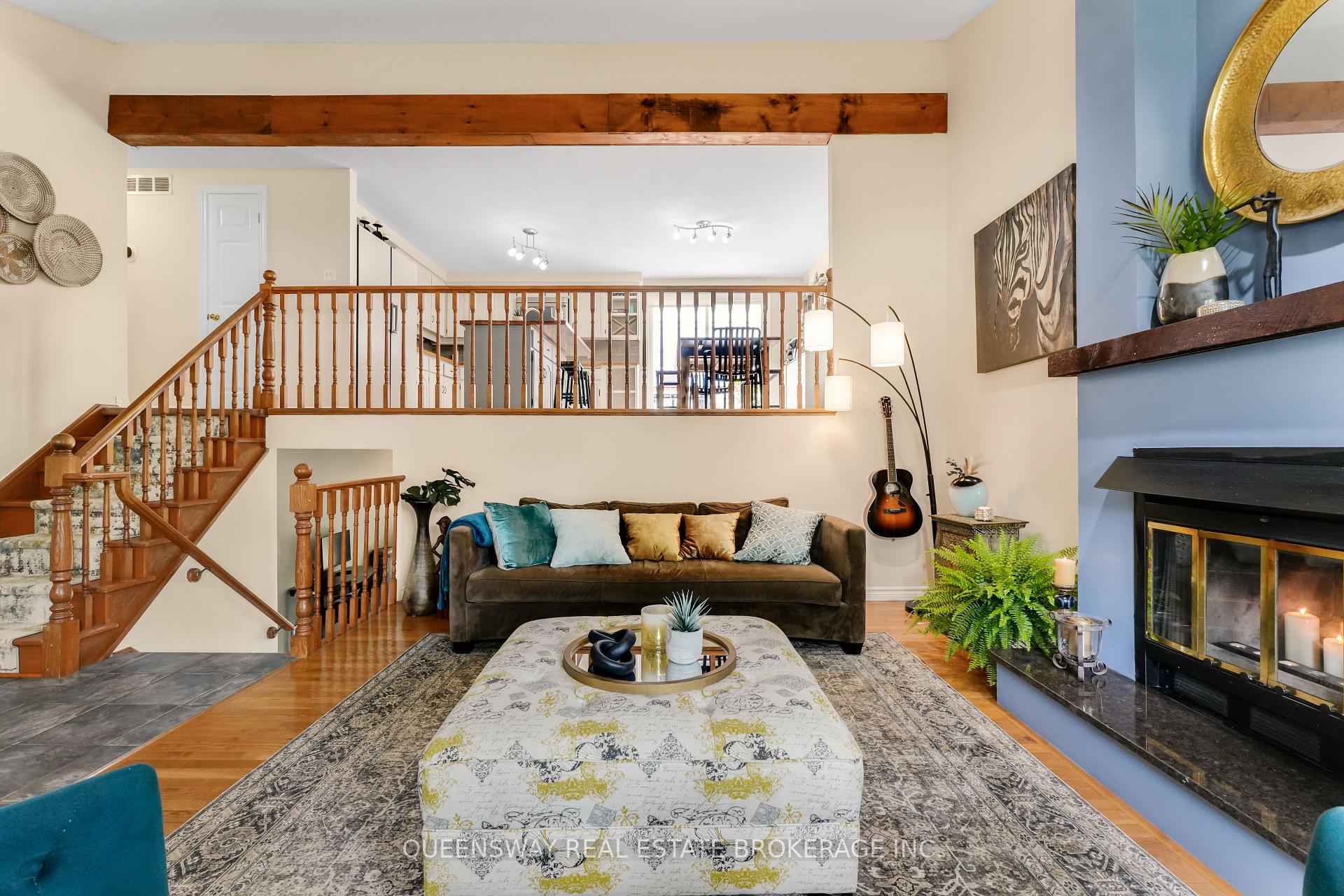 Photo 9 of 46 Greenwich Drive, Guelph, Willow West/Sugarbush/West Acres — HOMEH