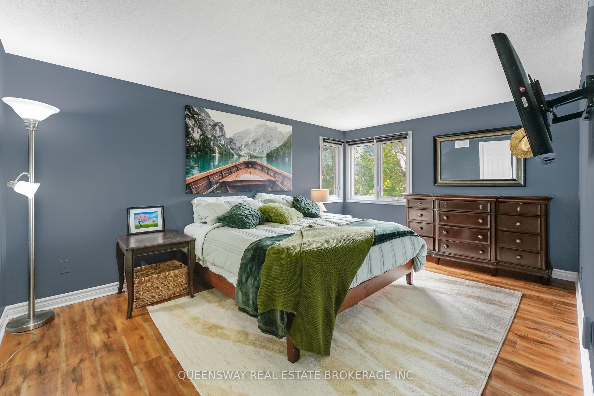 Photo 20 of 46 Greenwich Drive, Guelph, Willow West/Sugarbush/West Acres — HOMEH