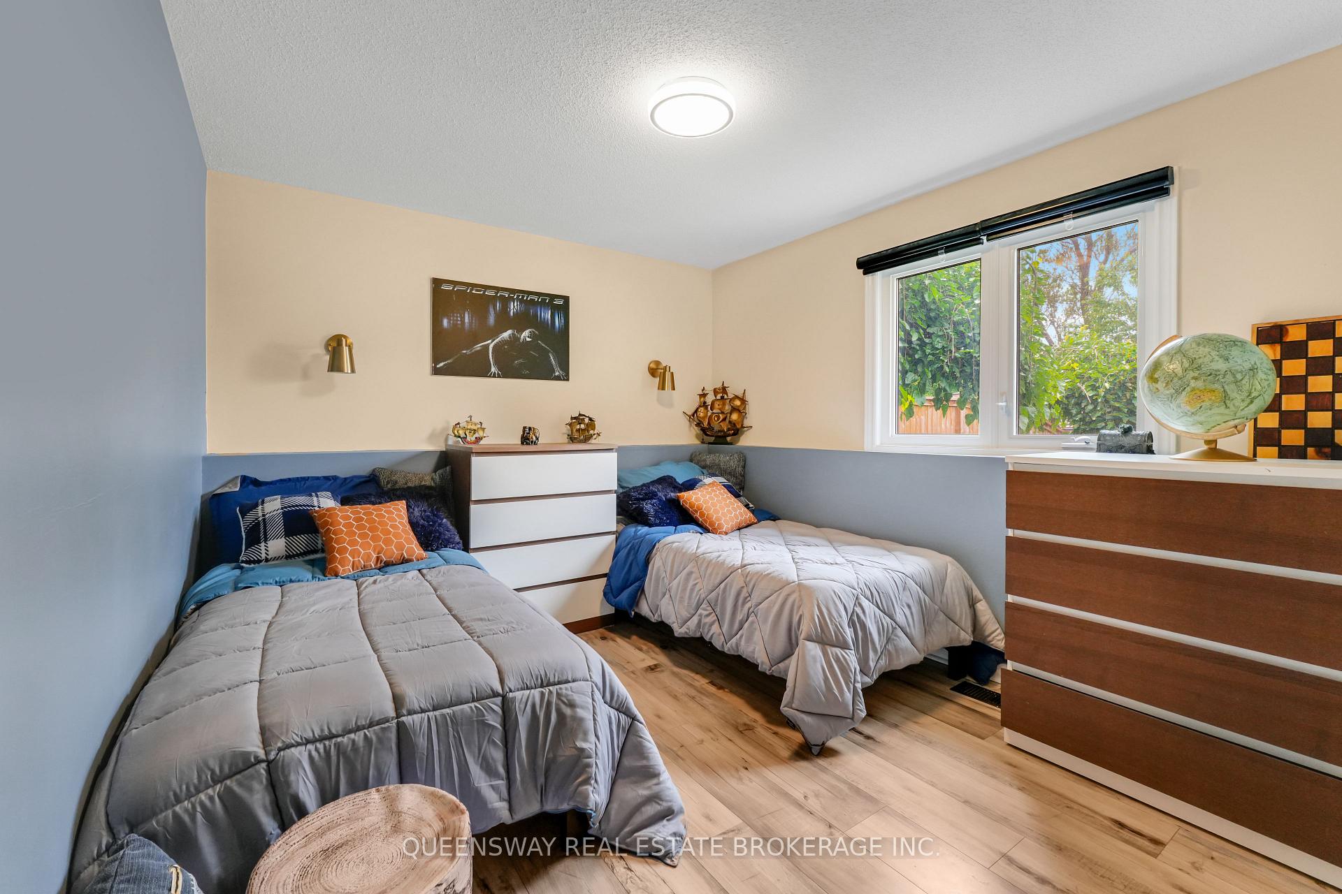Photo 33 of 46 Greenwich Drive, Guelph, Willow West/Sugarbush/West Acres — HOMEH