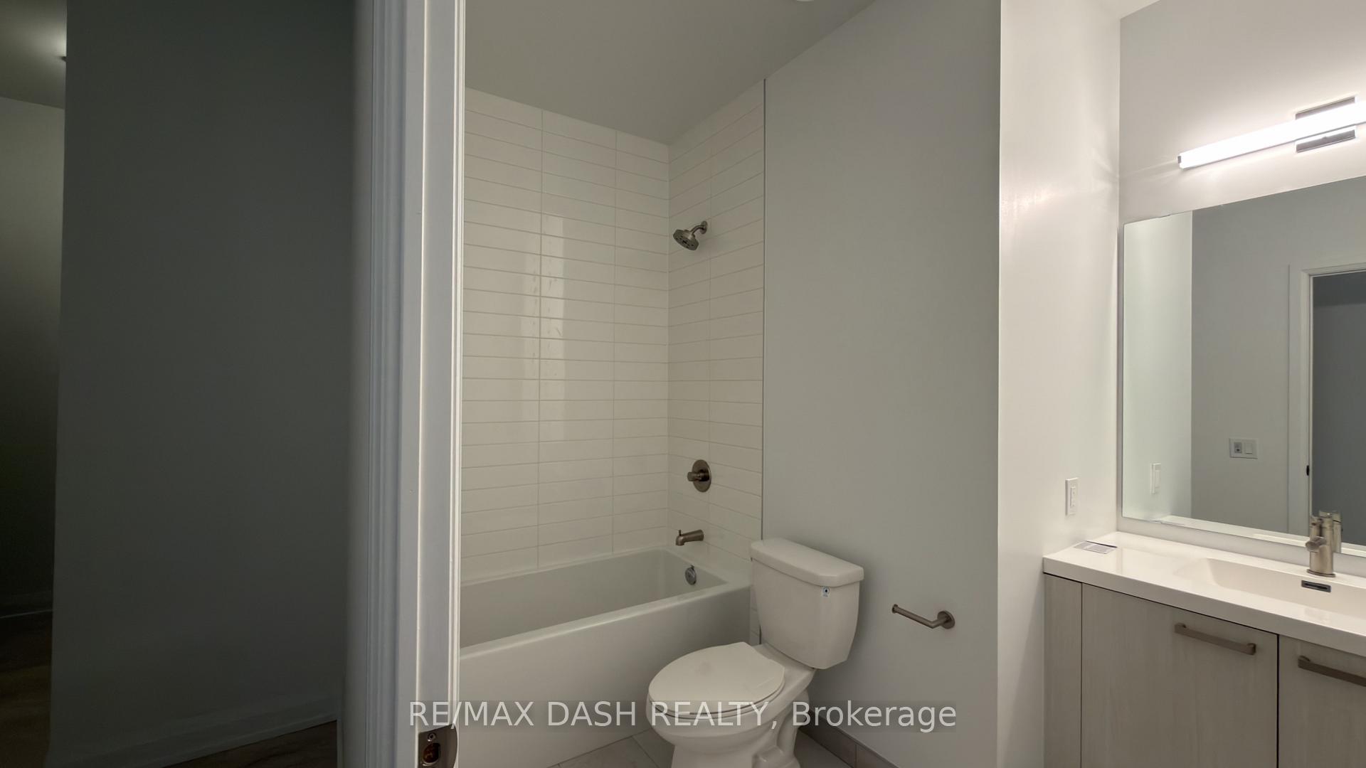 Photo 16 of Unit 701, 20 Soudan Avenue, Toronto, Mount Pleasant West — HOMEH