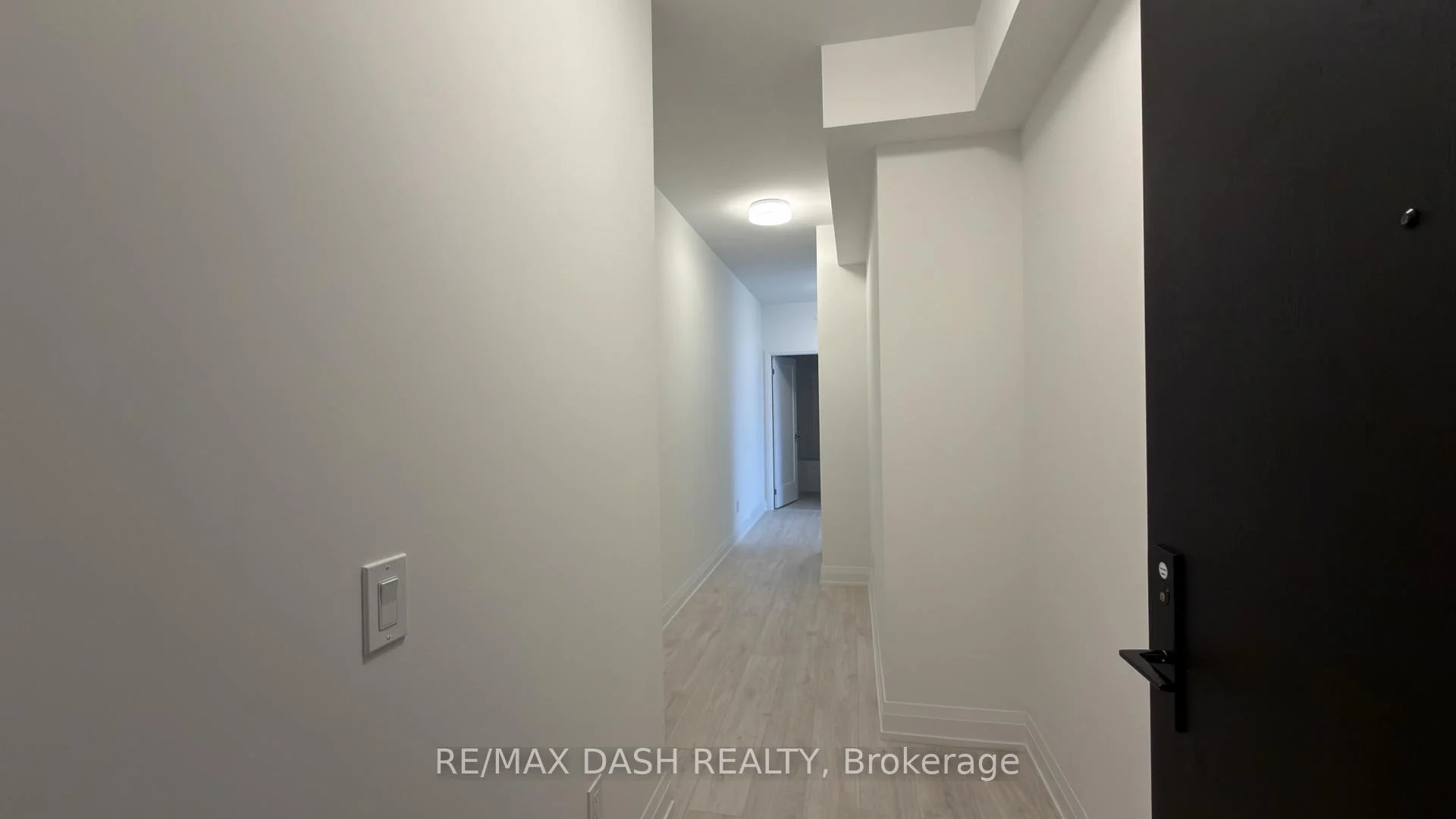 Photo 19 of Unit 701, 20 Soudan Avenue, Toronto, Mount Pleasant West — HOMEH