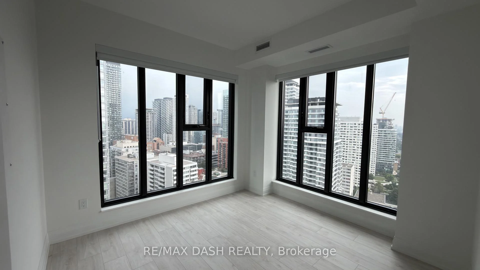 Photo 25 of Unit 701, 20 Soudan Avenue, Toronto, Mount Pleasant West — HOMEH