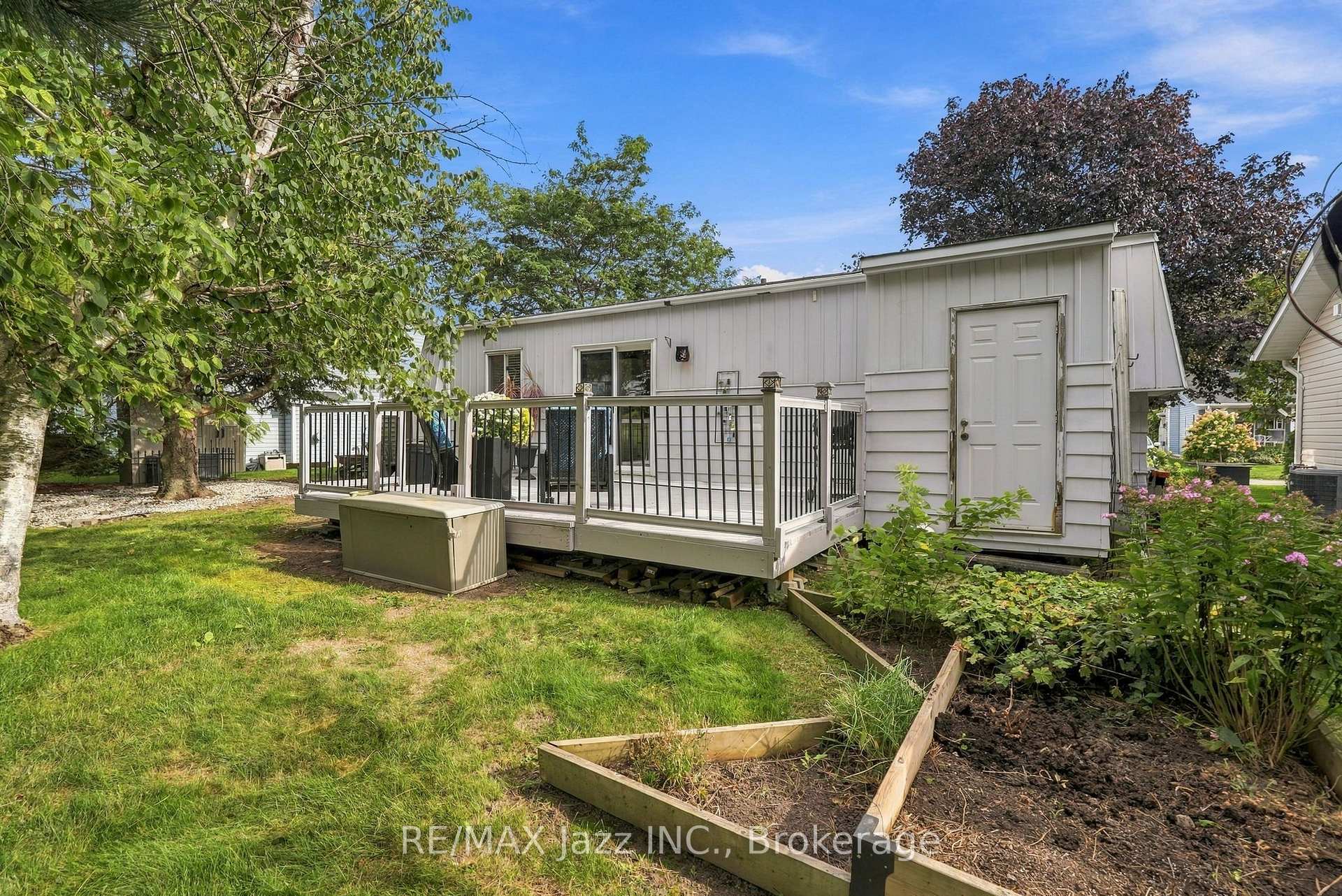 Photo 40 of 40 Wilmot Trail, Clarington, Bowmanville — HOMEH