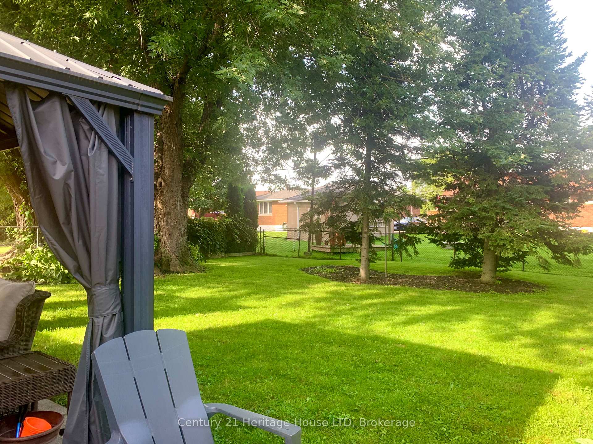 Photo 11 of 3627 Windermere Road, Niagara Falls, Stamford — HOMEH