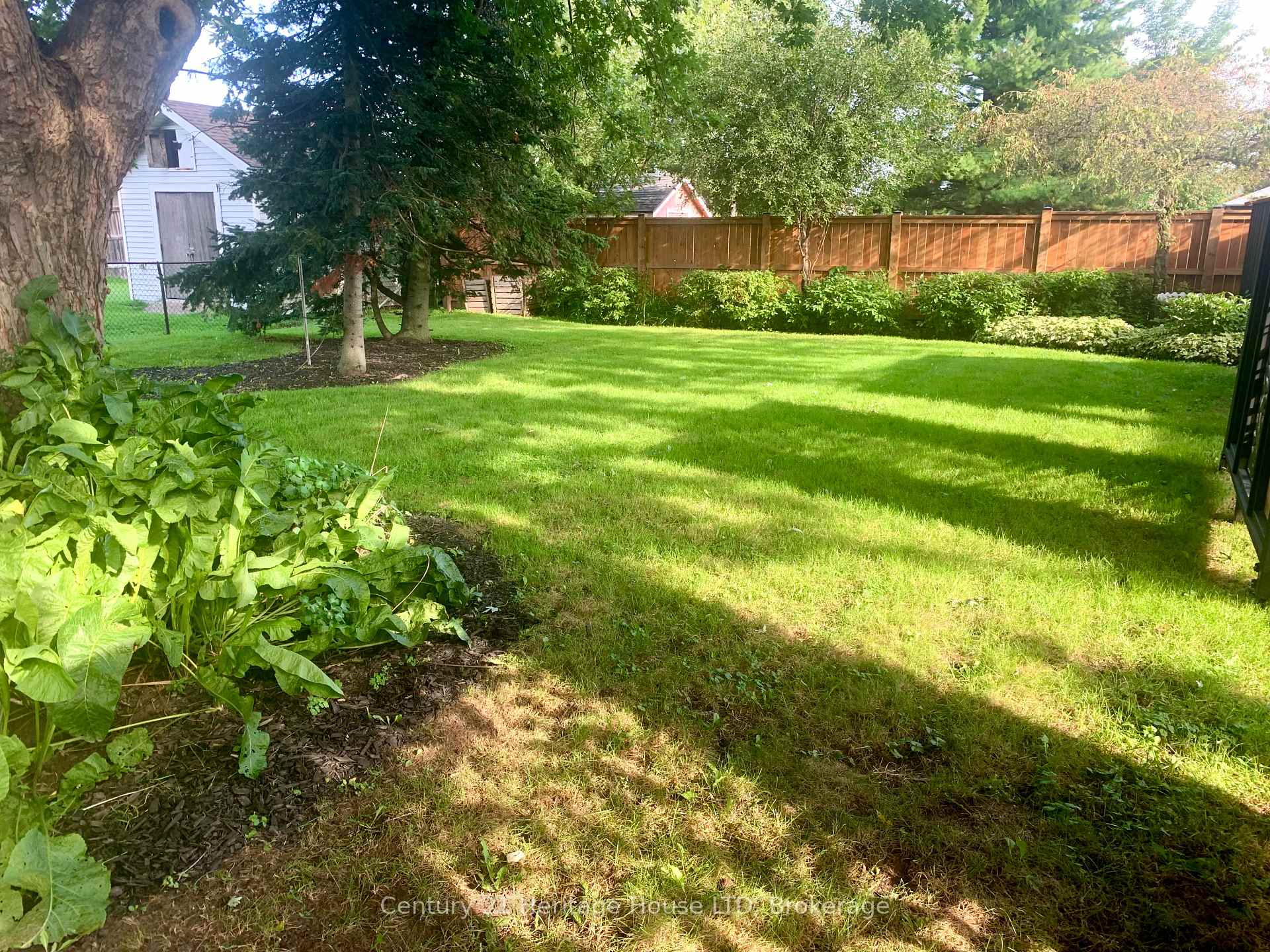 Photo 18 of 3627 Windermere Road, Niagara Falls, Stamford — HOMEH
