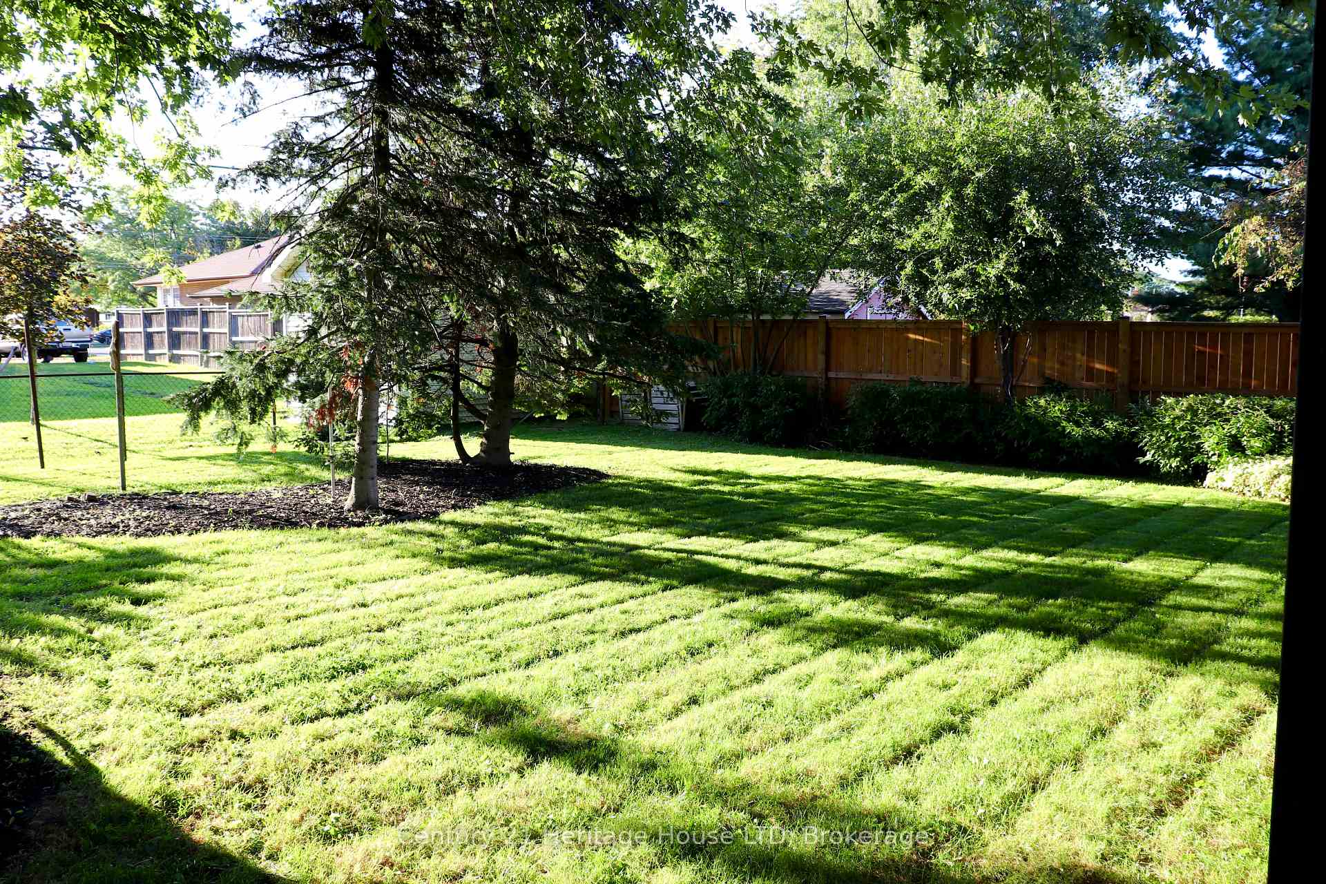 Photo 19 of 3627 Windermere Road, Niagara Falls, Stamford — HOMEH