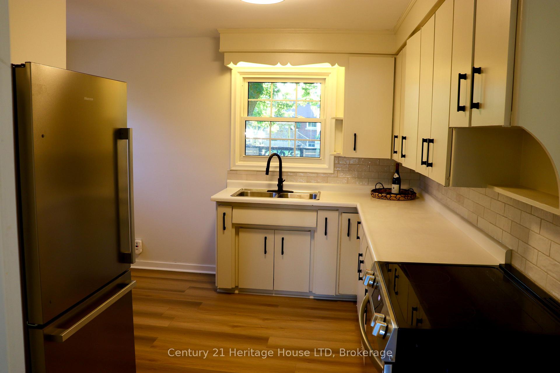 Photo 22 of 3627 Windermere Road, Niagara Falls, Stamford — HOMEH