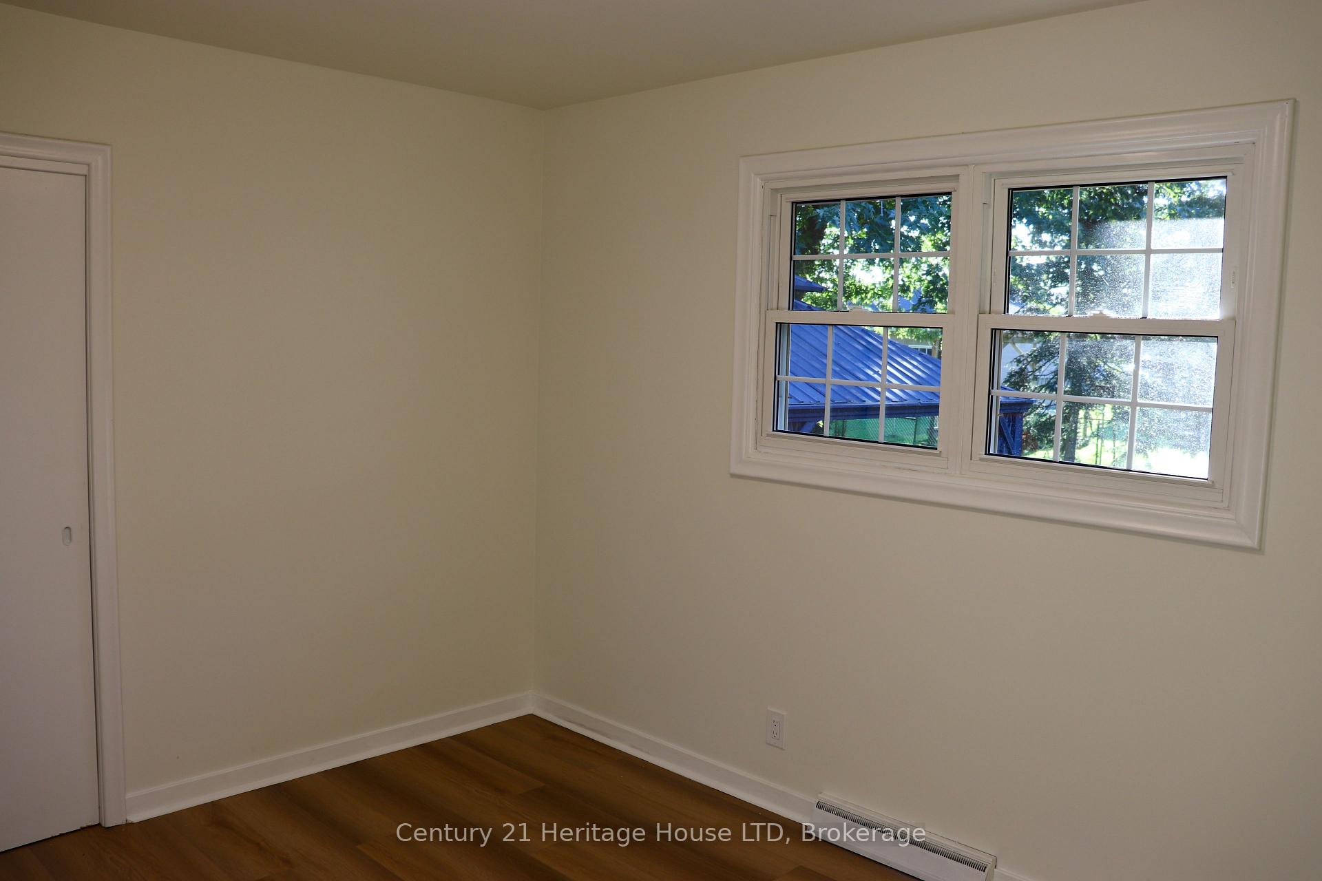Photo 33 of 3627 Windermere Road, Niagara Falls, Stamford — HOMEH
