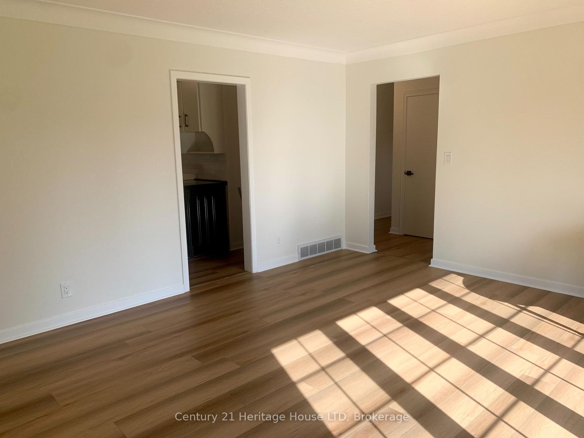 Photo 38 of 3627 Windermere Road, Niagara Falls, Stamford — HOMEH