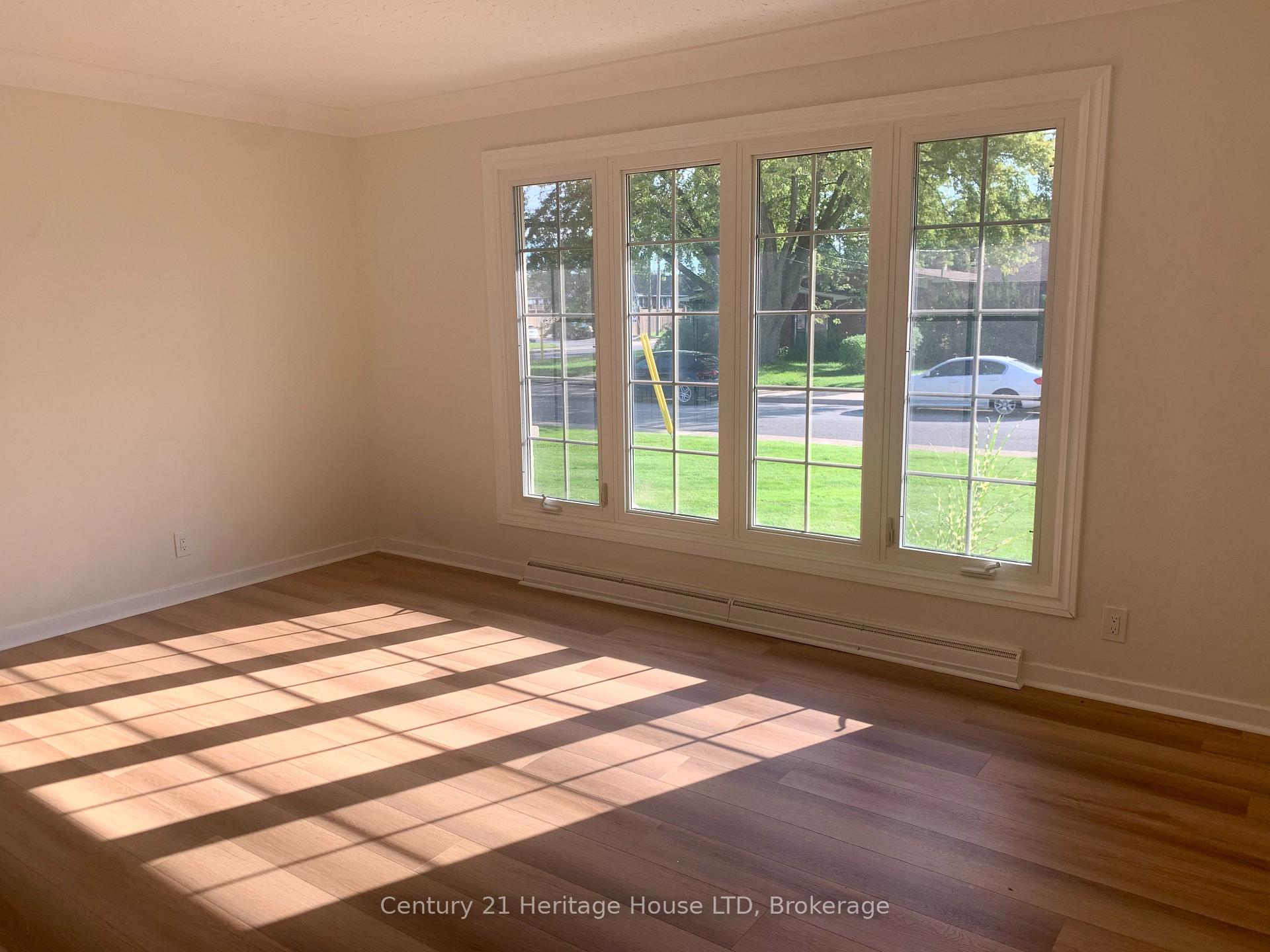 Photo 41 of 3627 Windermere Road, Niagara Falls, Stamford — HOMEH