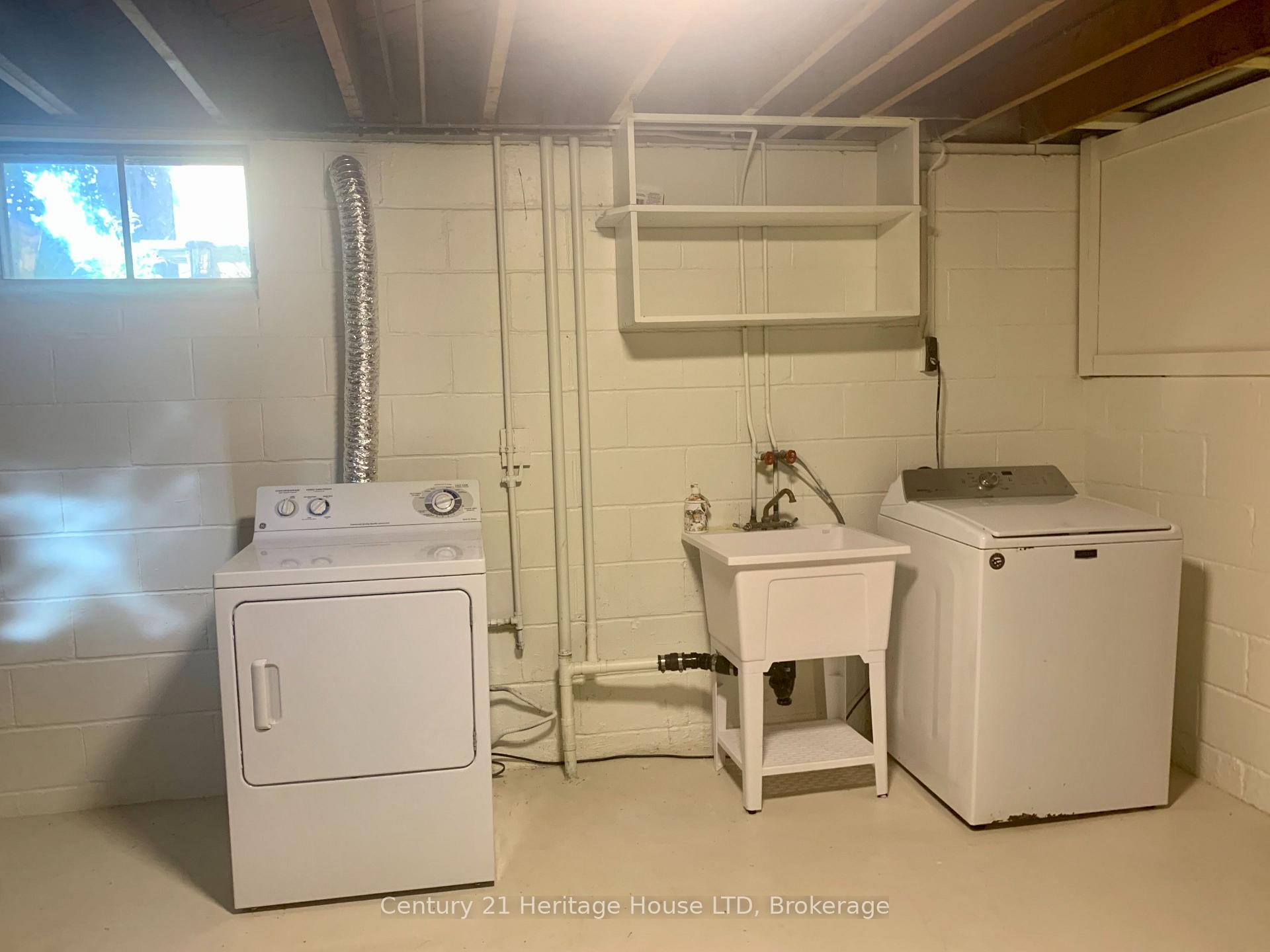 Photo 46 of 3627 Windermere Road, Niagara Falls, Stamford — HOMEH