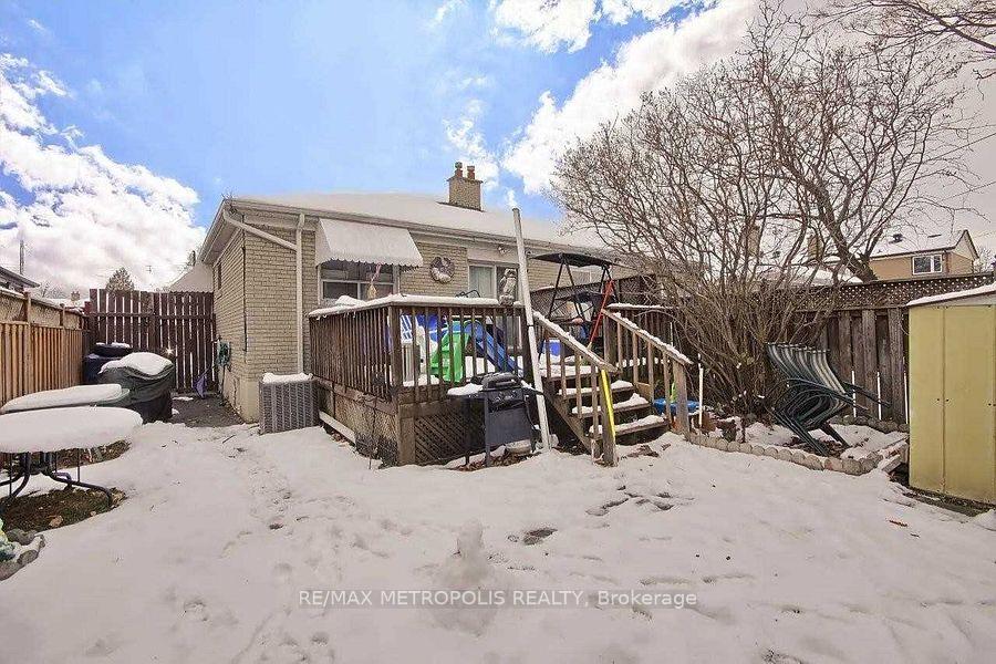 Photo 3 of Unit Upper, 99 Overture Road, Scarborough, West Hill — HOMEH