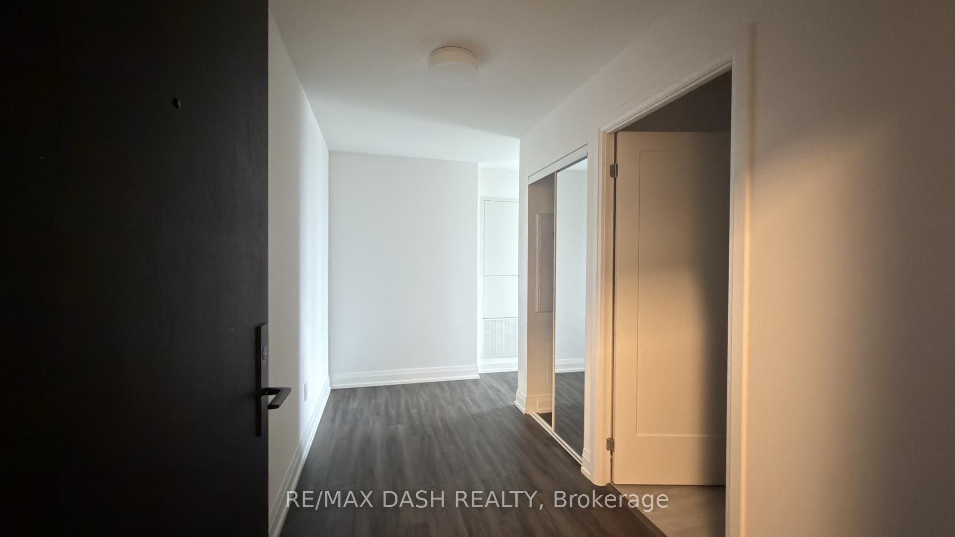 Photo 2 of Unit 3806, 20 Soudan Avenue, Toronto, Mount Pleasant West — HOMEH