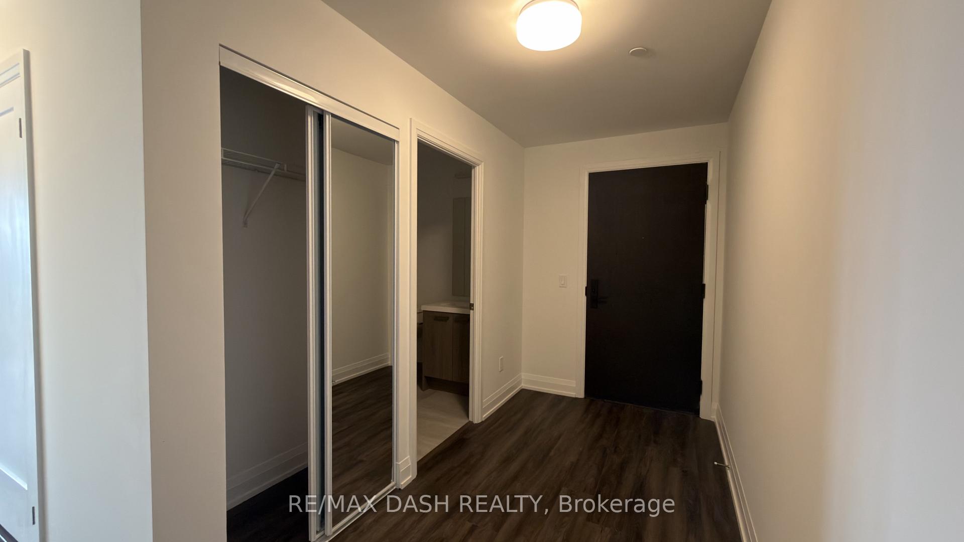 Photo 3 of Unit 3806, 20 Soudan Avenue, Toronto, Mount Pleasant West — HOMEH