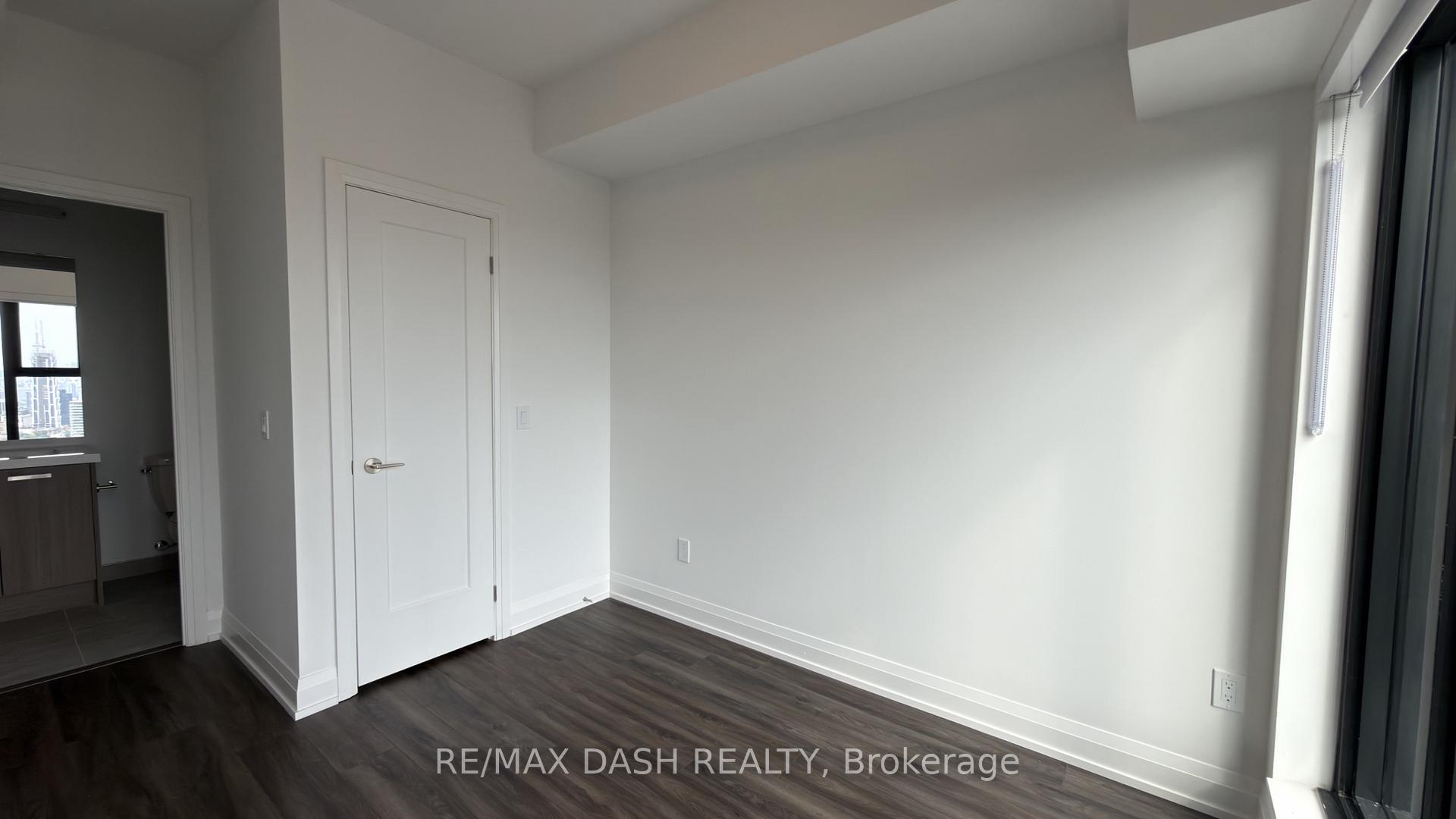 Photo 8 of Unit 3806, 20 Soudan Avenue, Toronto, Mount Pleasant West — HOMEH